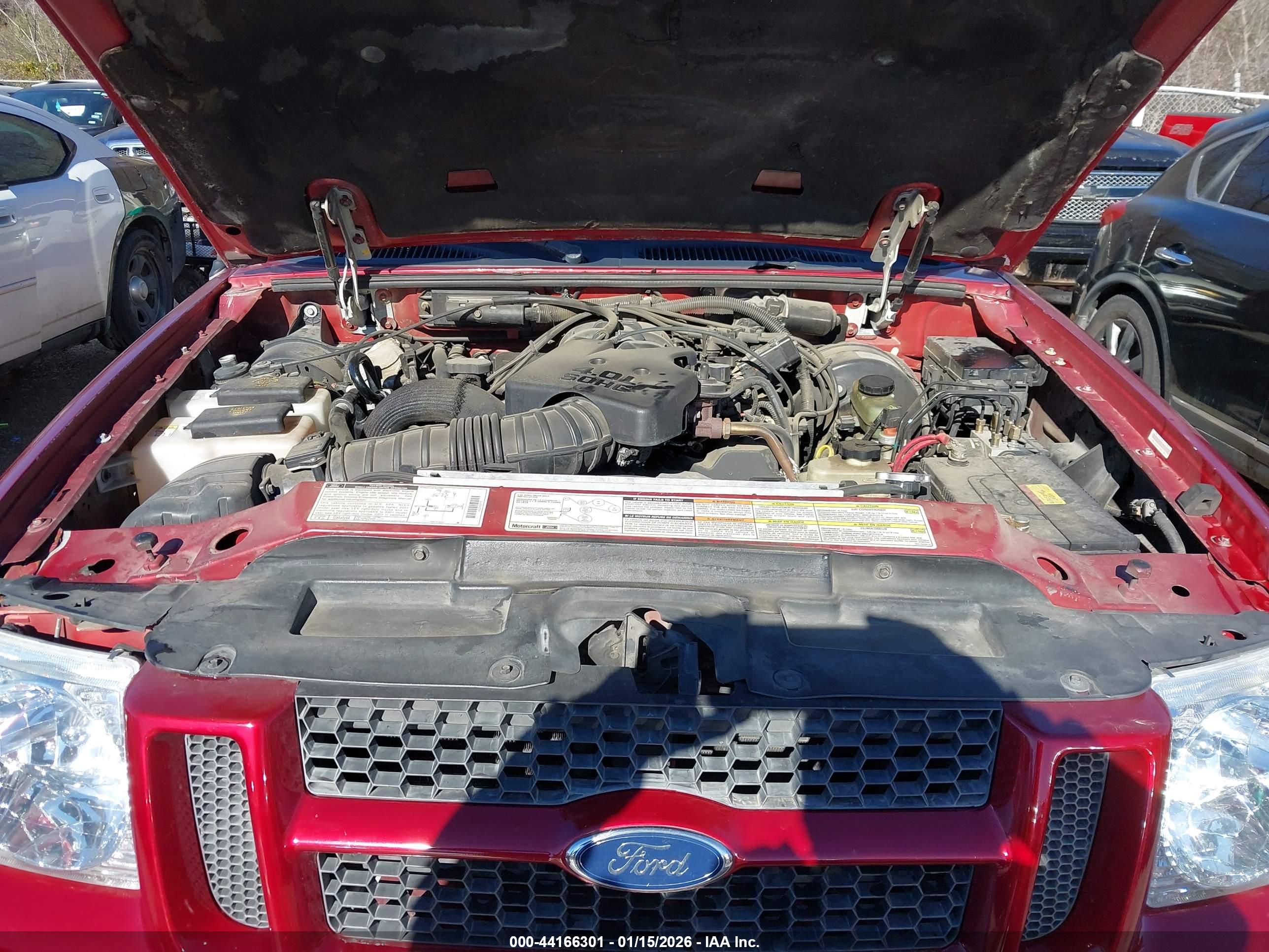 FORD EXPLORER image 10