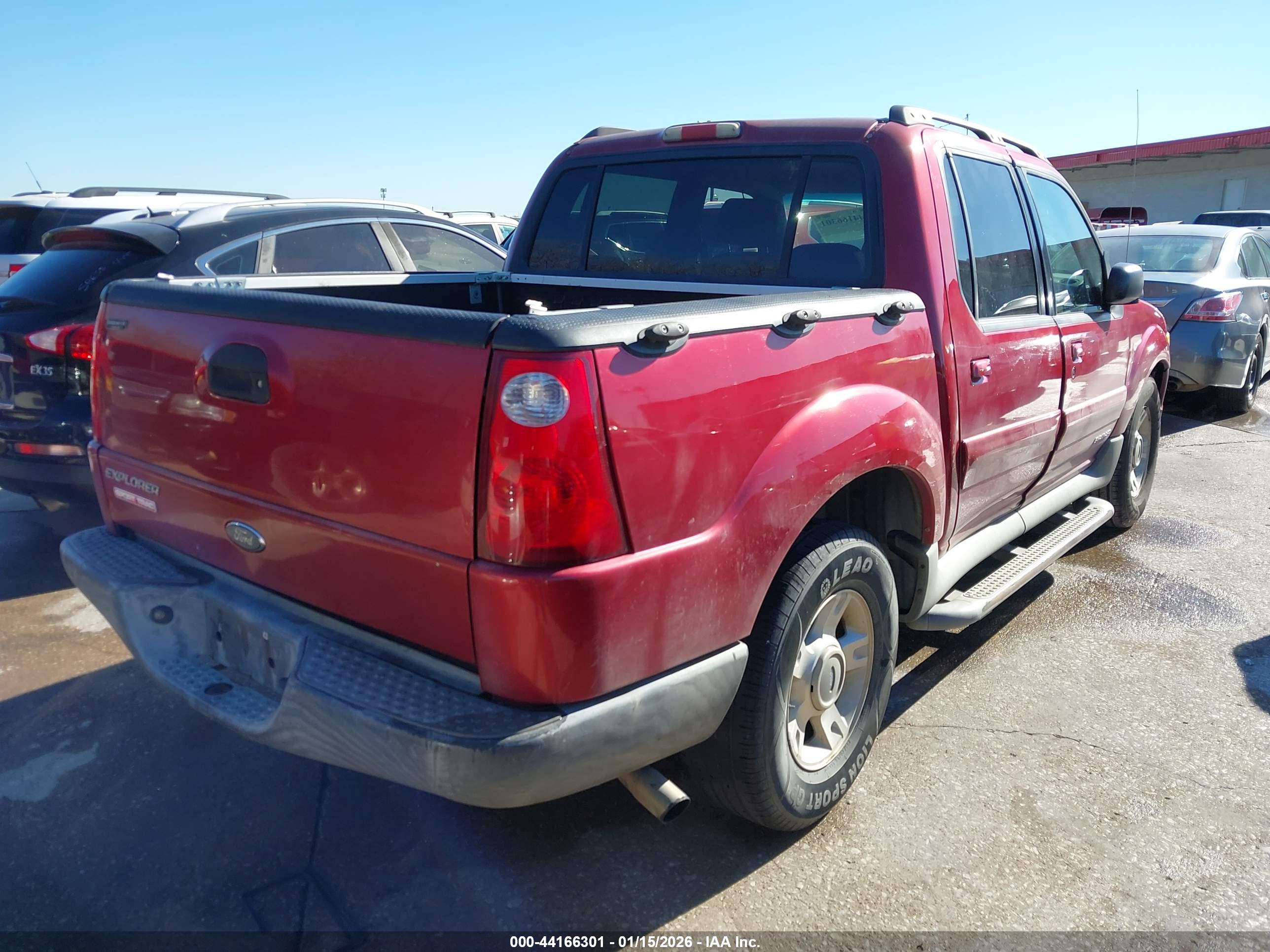 FORD EXPLORER image 4