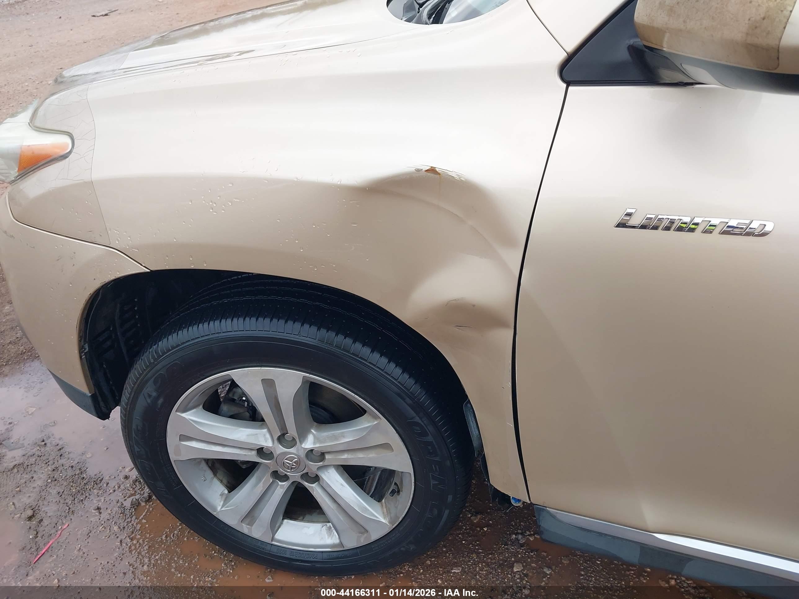 TOYOTA HIGHLANDER image 6