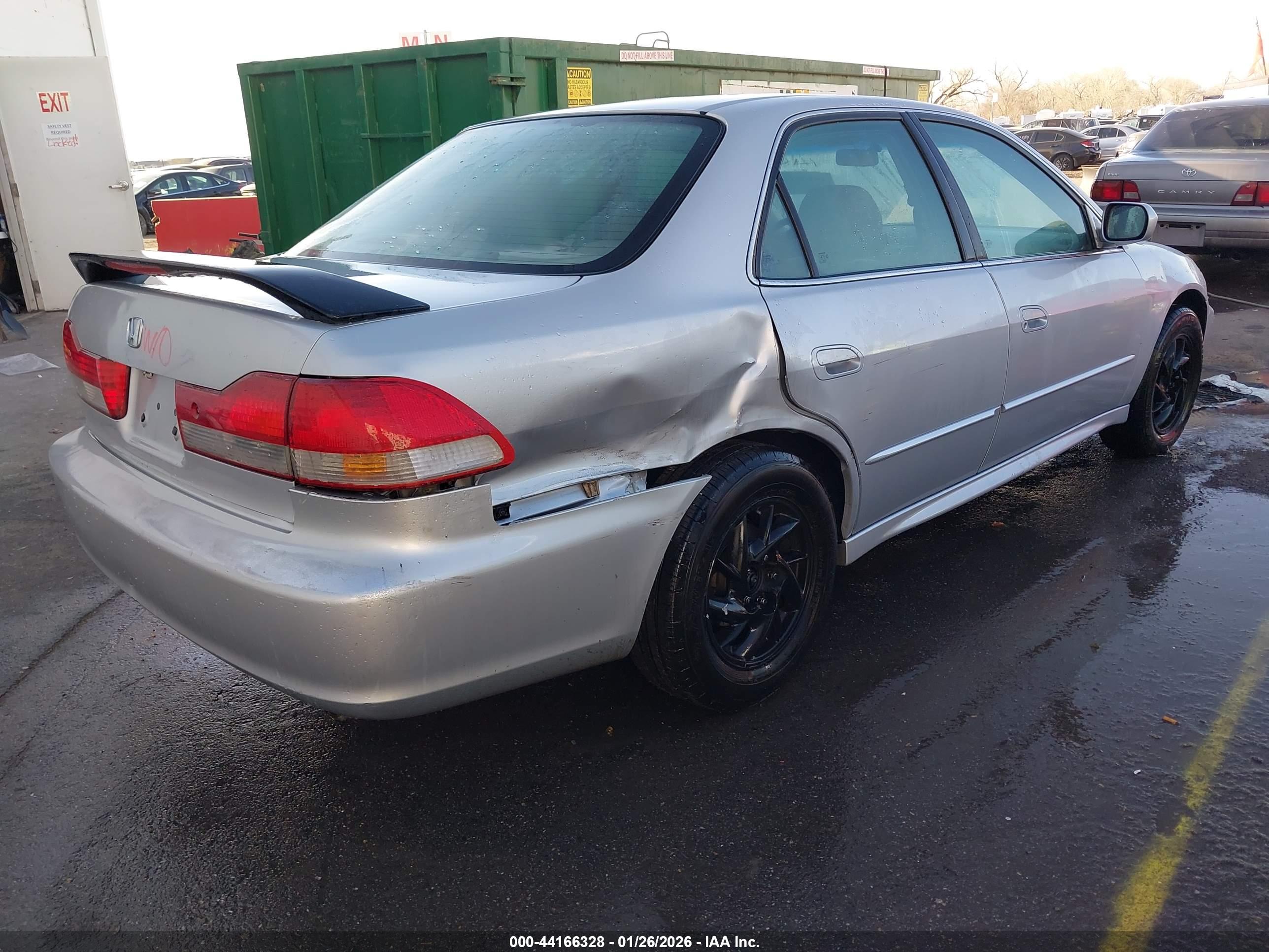 HONDA ACCORD image 4