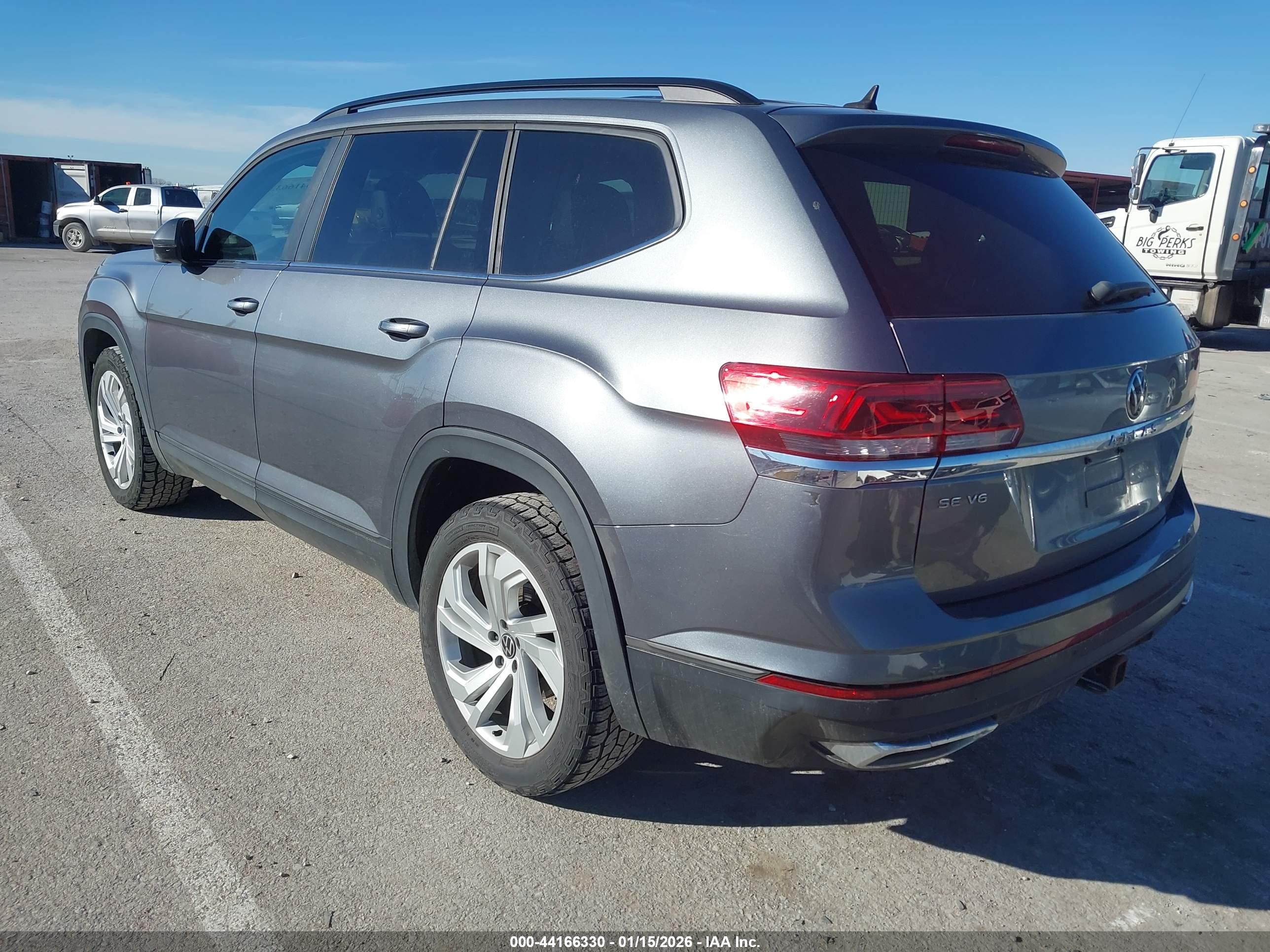 VOLKSWAGEN ATLAS image 3