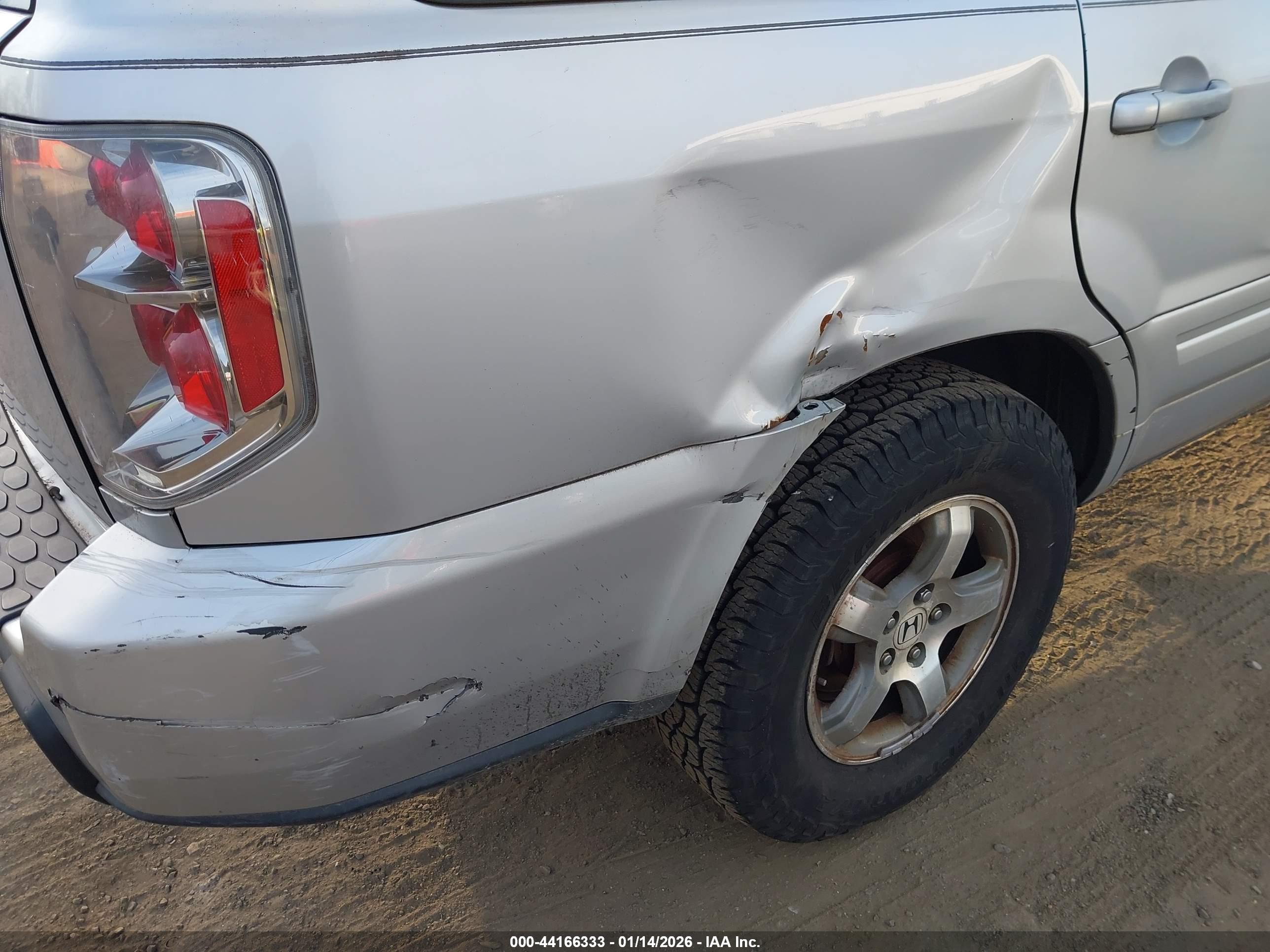 HONDA PILOT image 6
