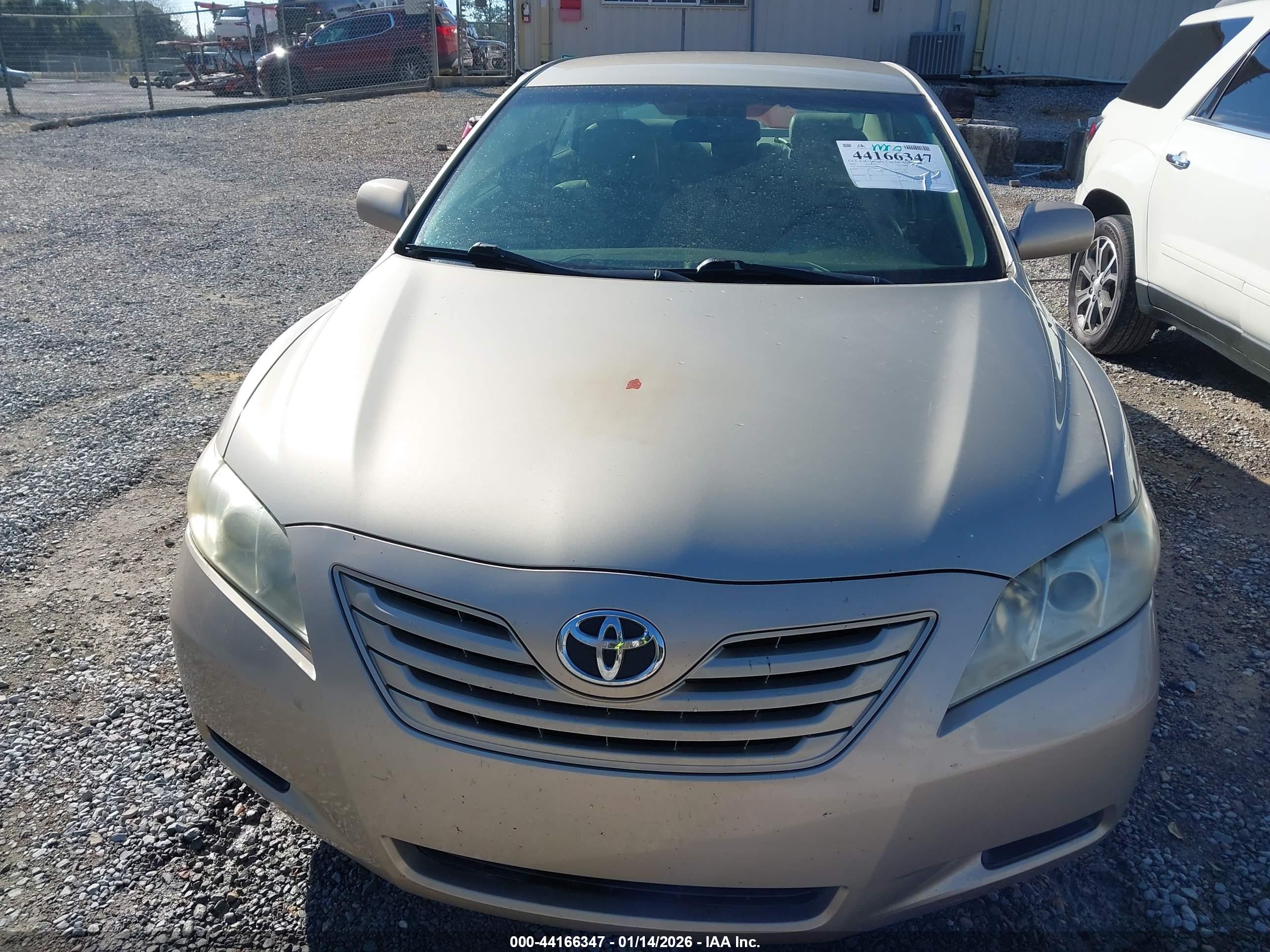 TOYOTA CAMRY image 6