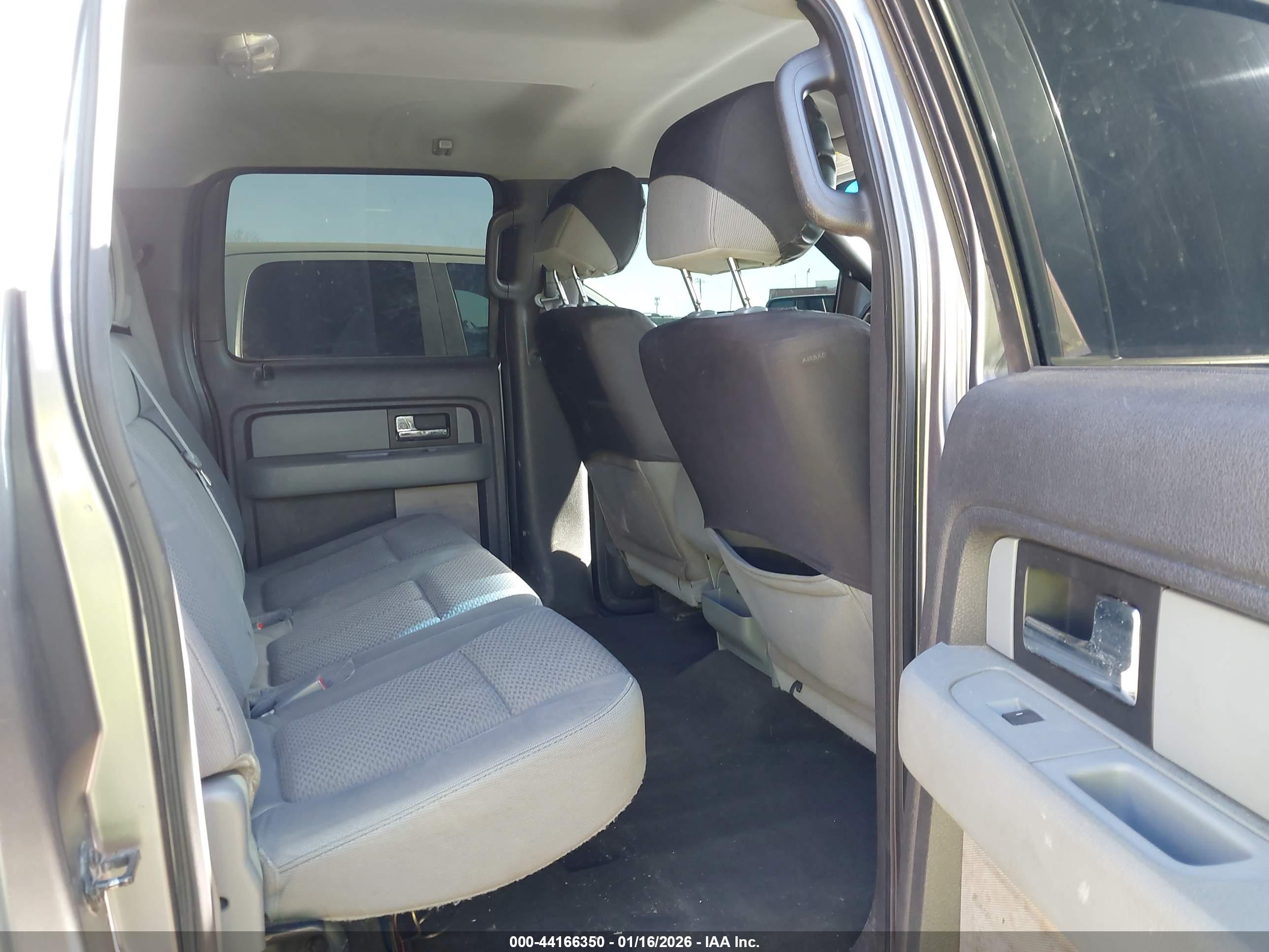 FORD F-150 image 8