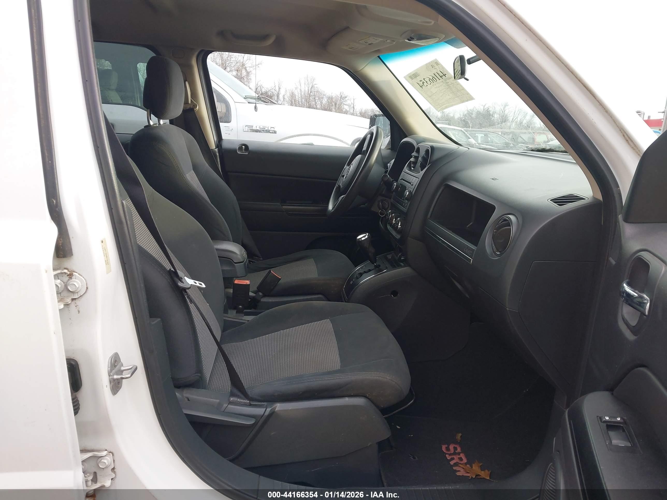 JEEP PATRIOT image 5