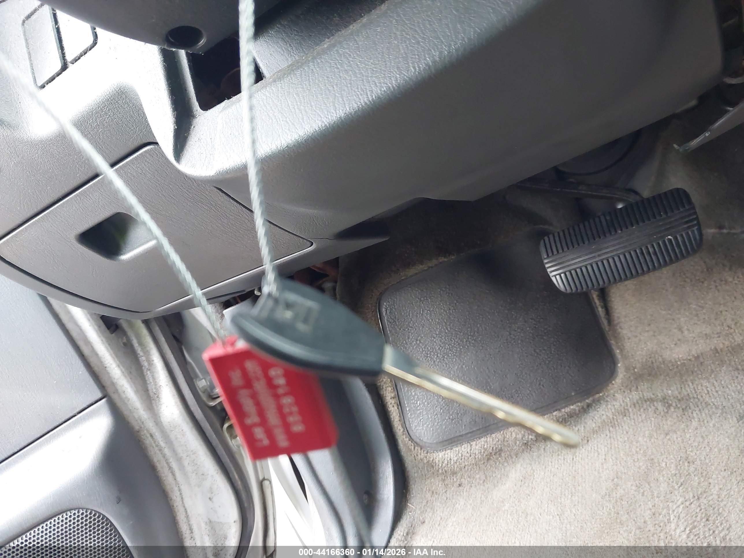 NISSAN FRONTIER image 11