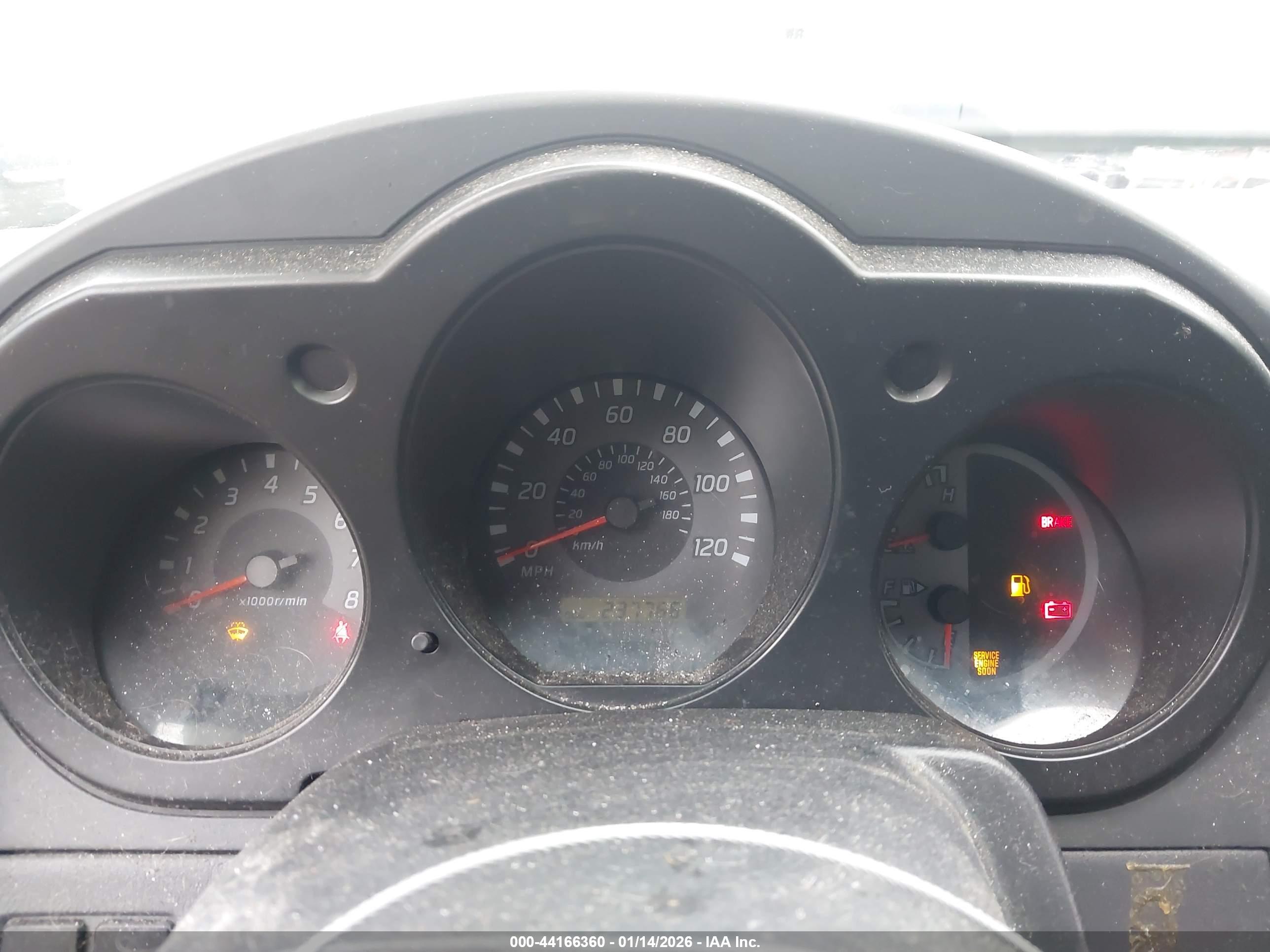 NISSAN FRONTIER image 7
