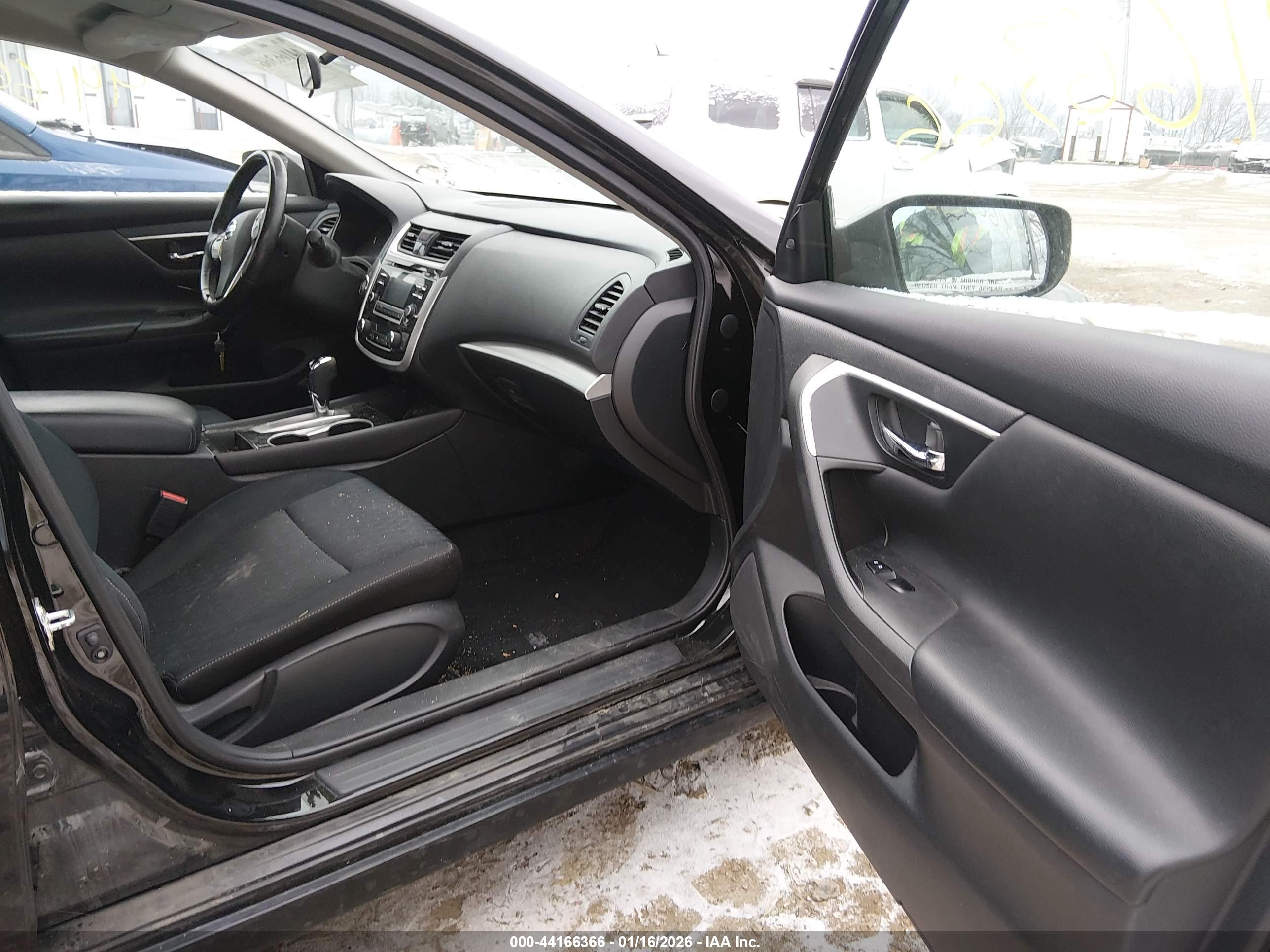 NISSAN ALTIMA image 5
