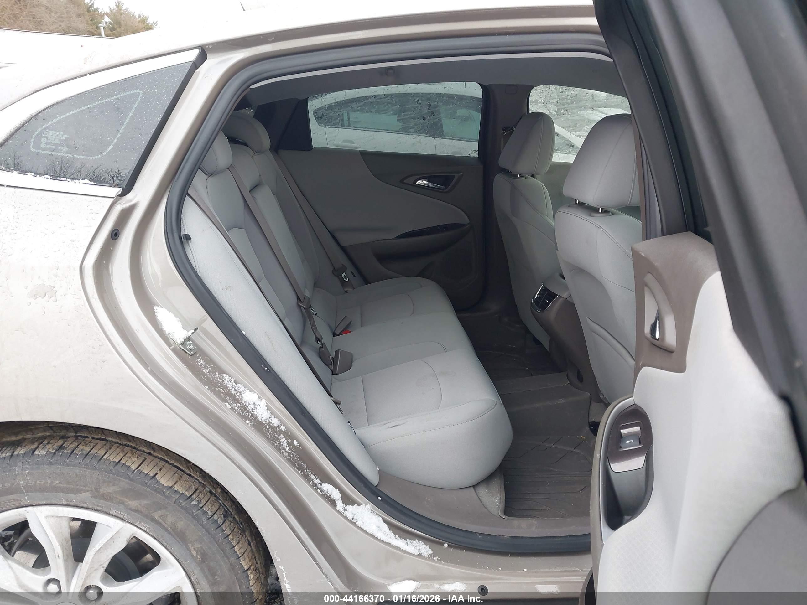 CHEVROLET MALIBU image 8