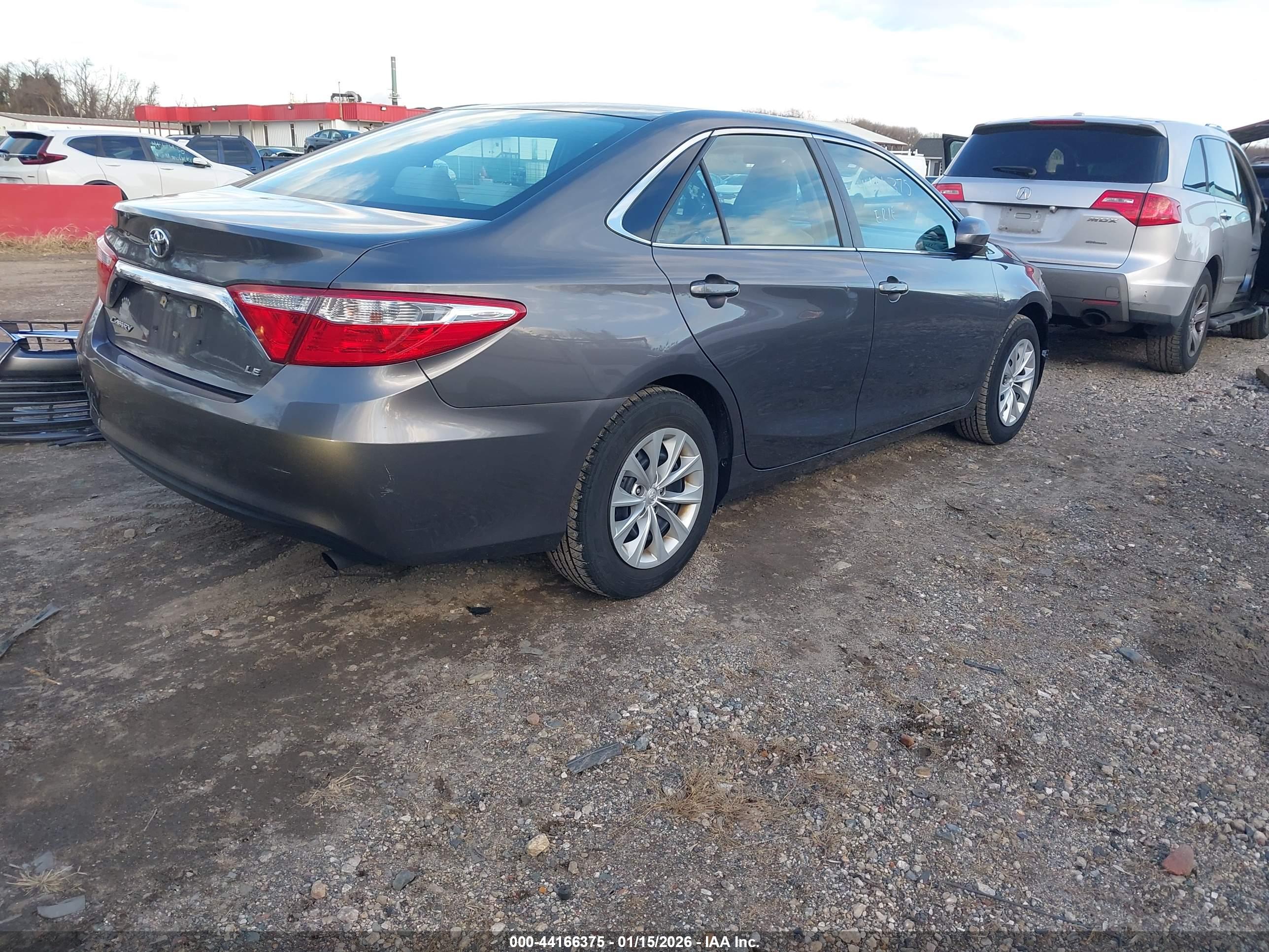 TOYOTA CAMRY image 4