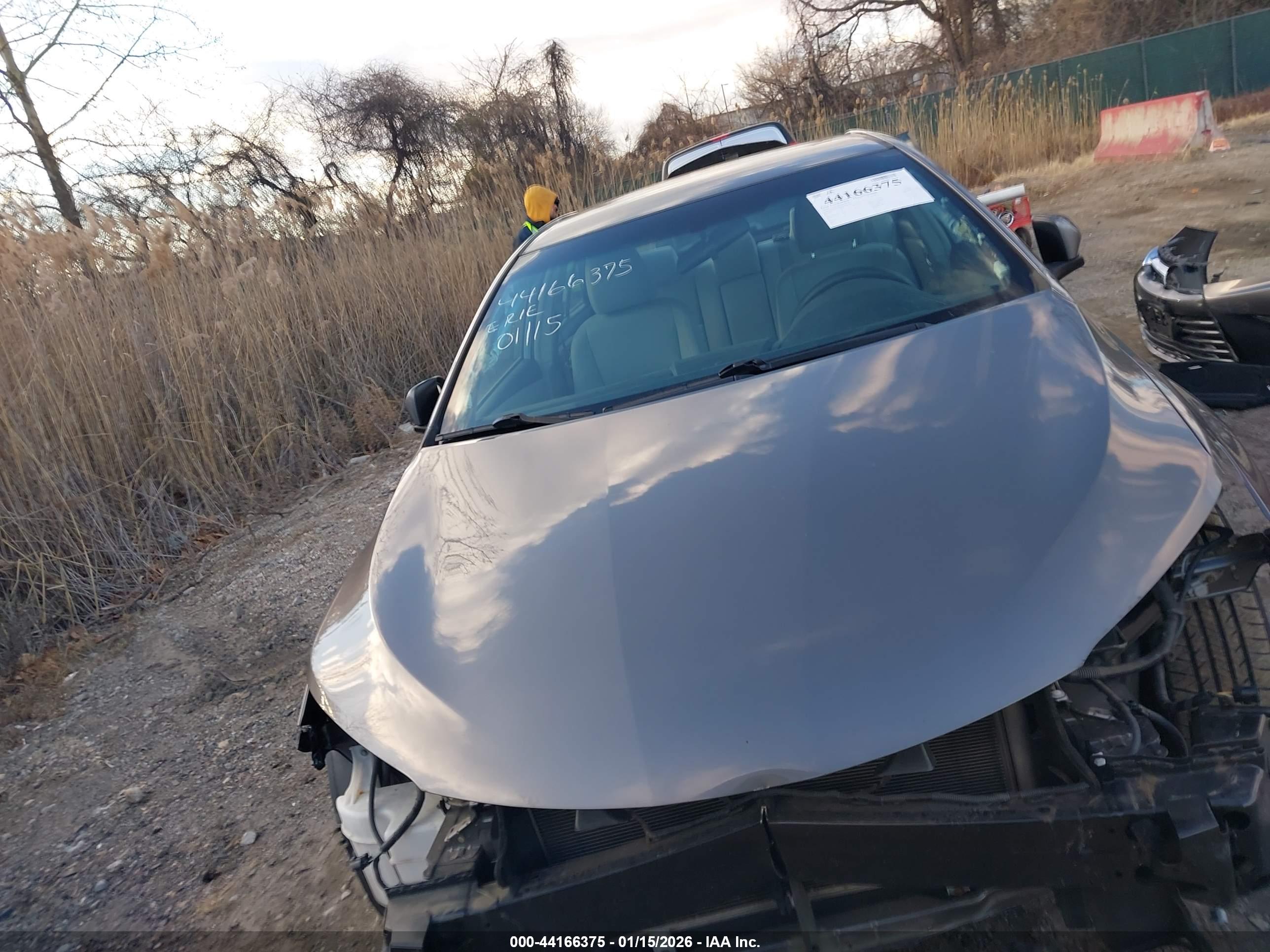 TOYOTA CAMRY image 6