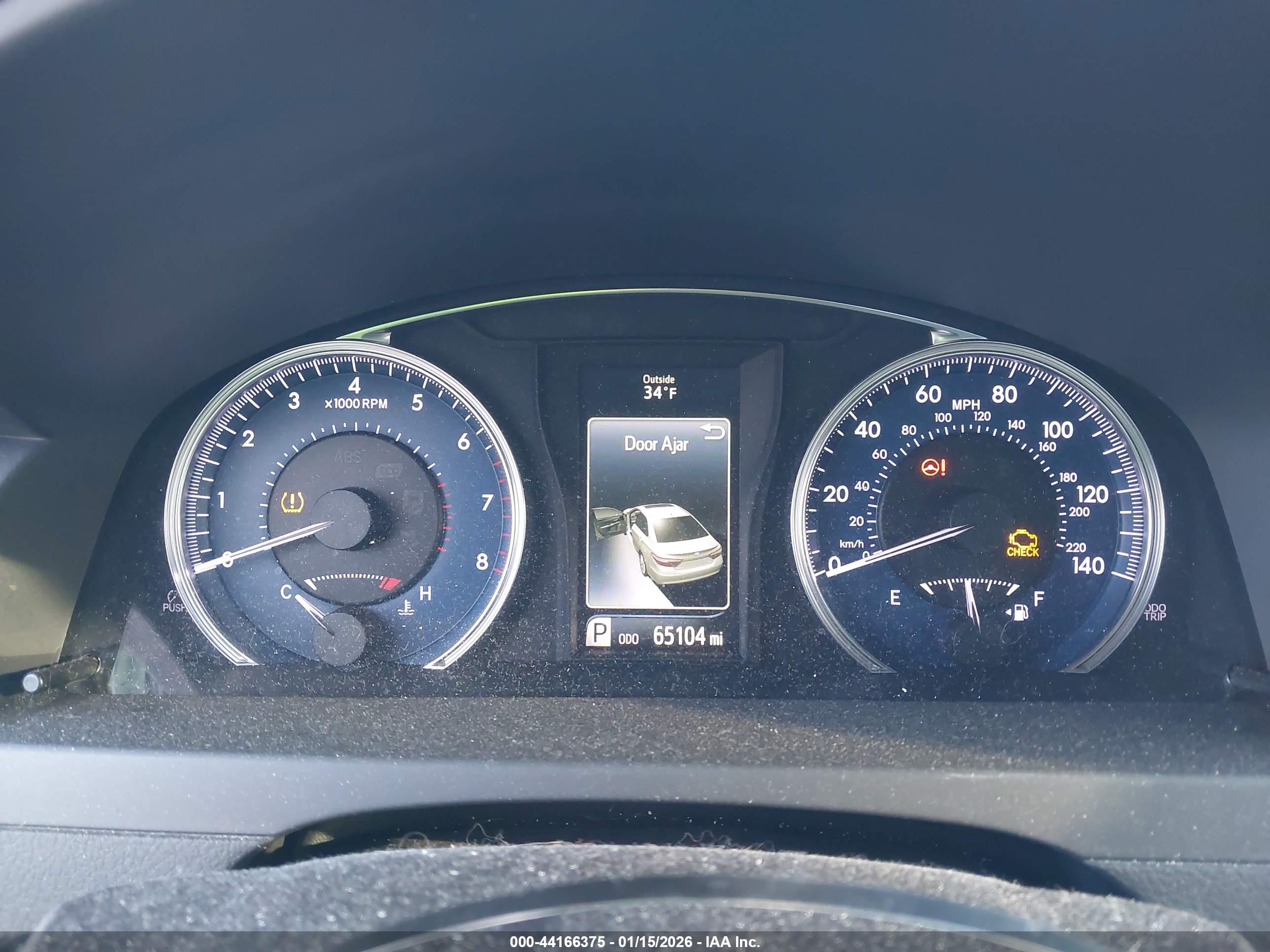 TOYOTA CAMRY image 7