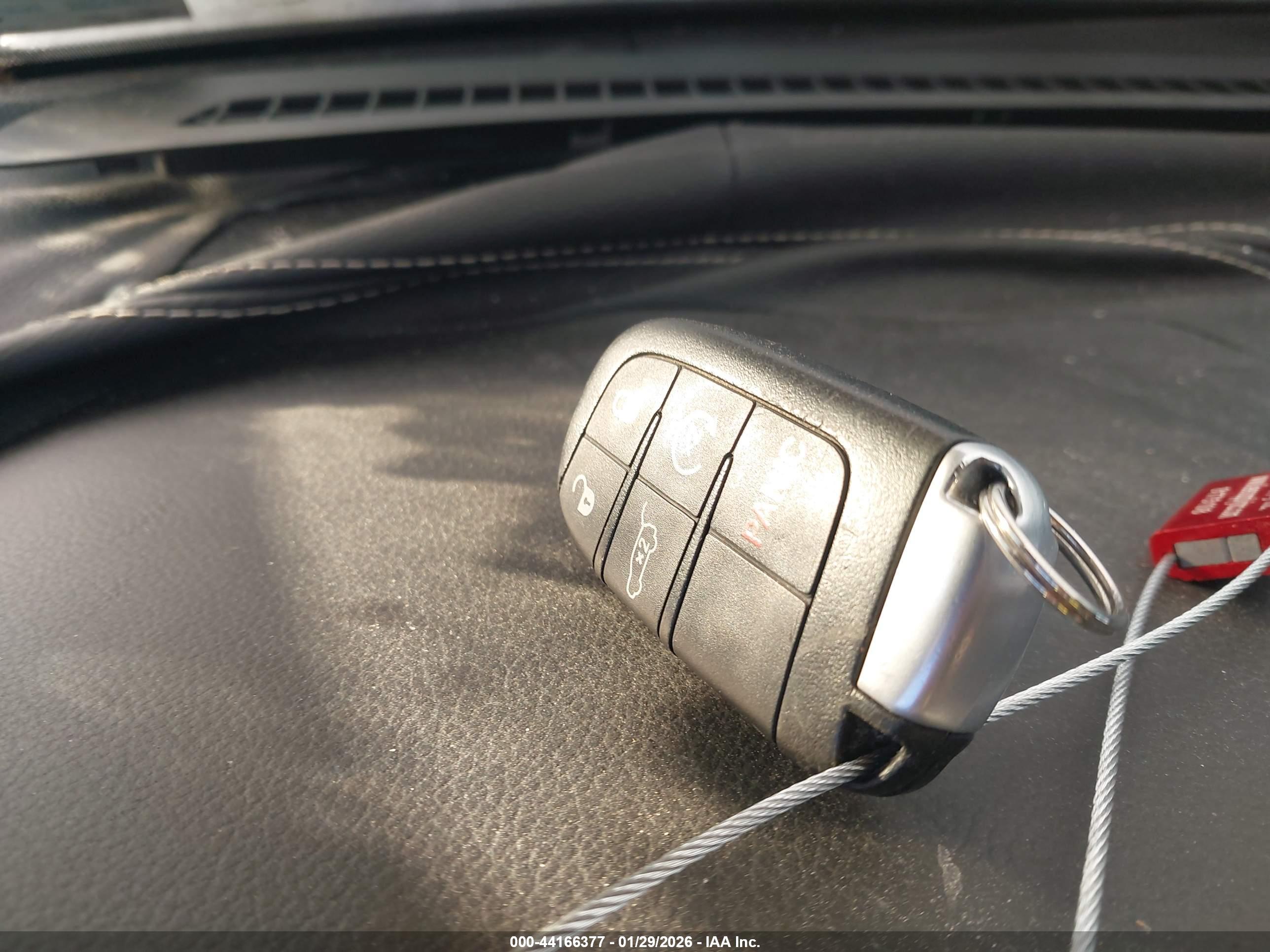 JEEP GRAND image 11