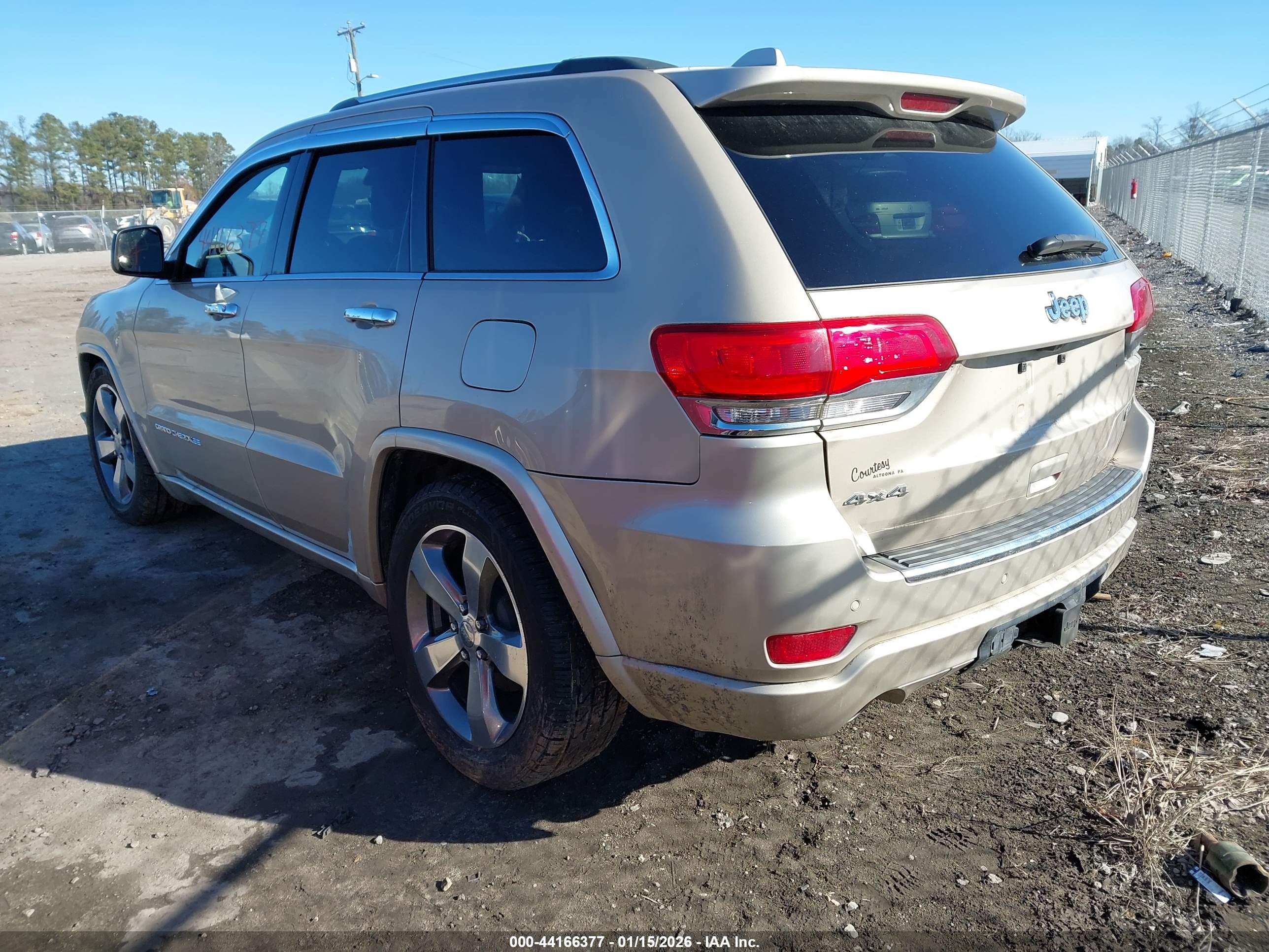 JEEP GRAND image 3