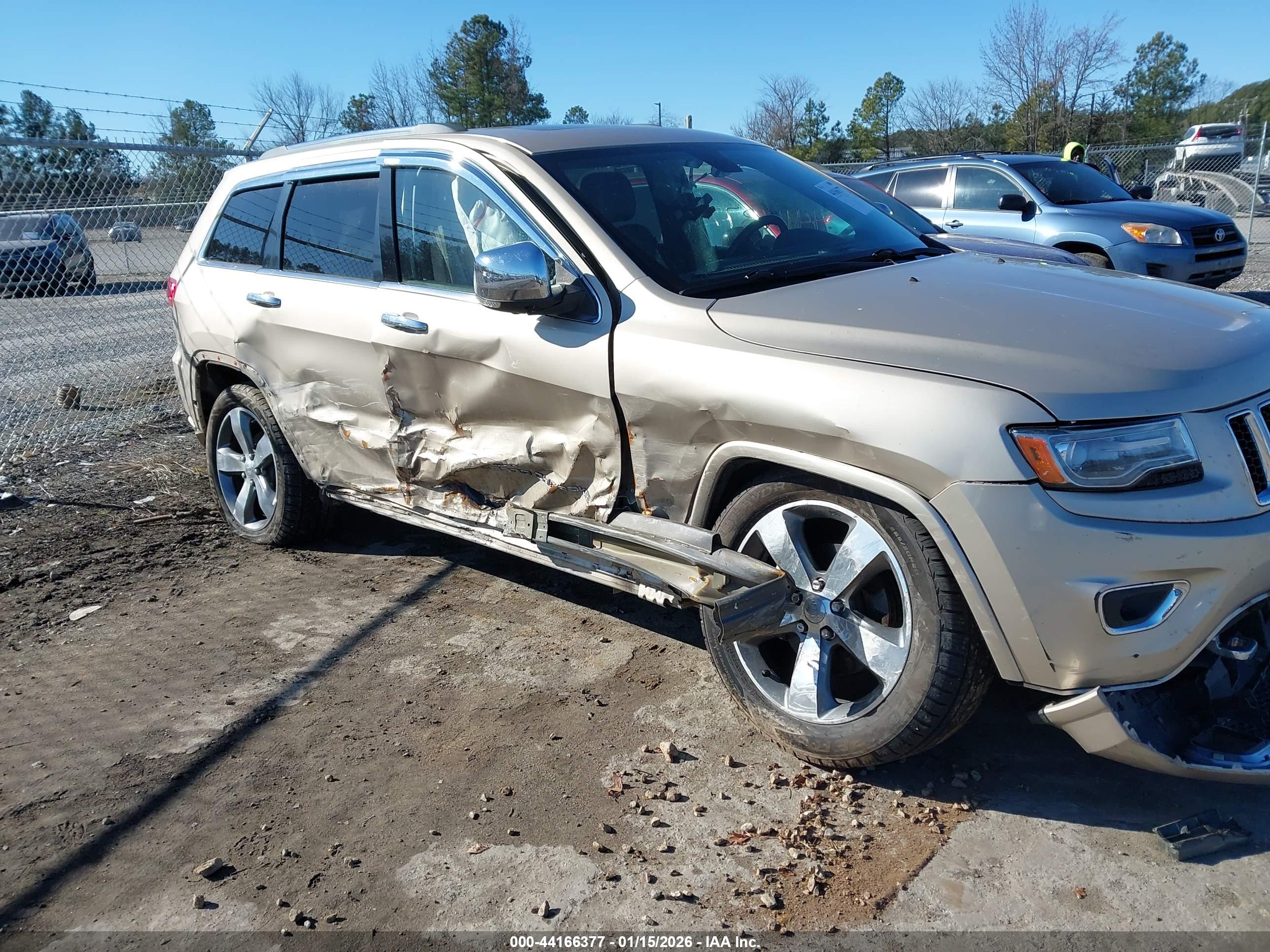 JEEP GRAND image 6