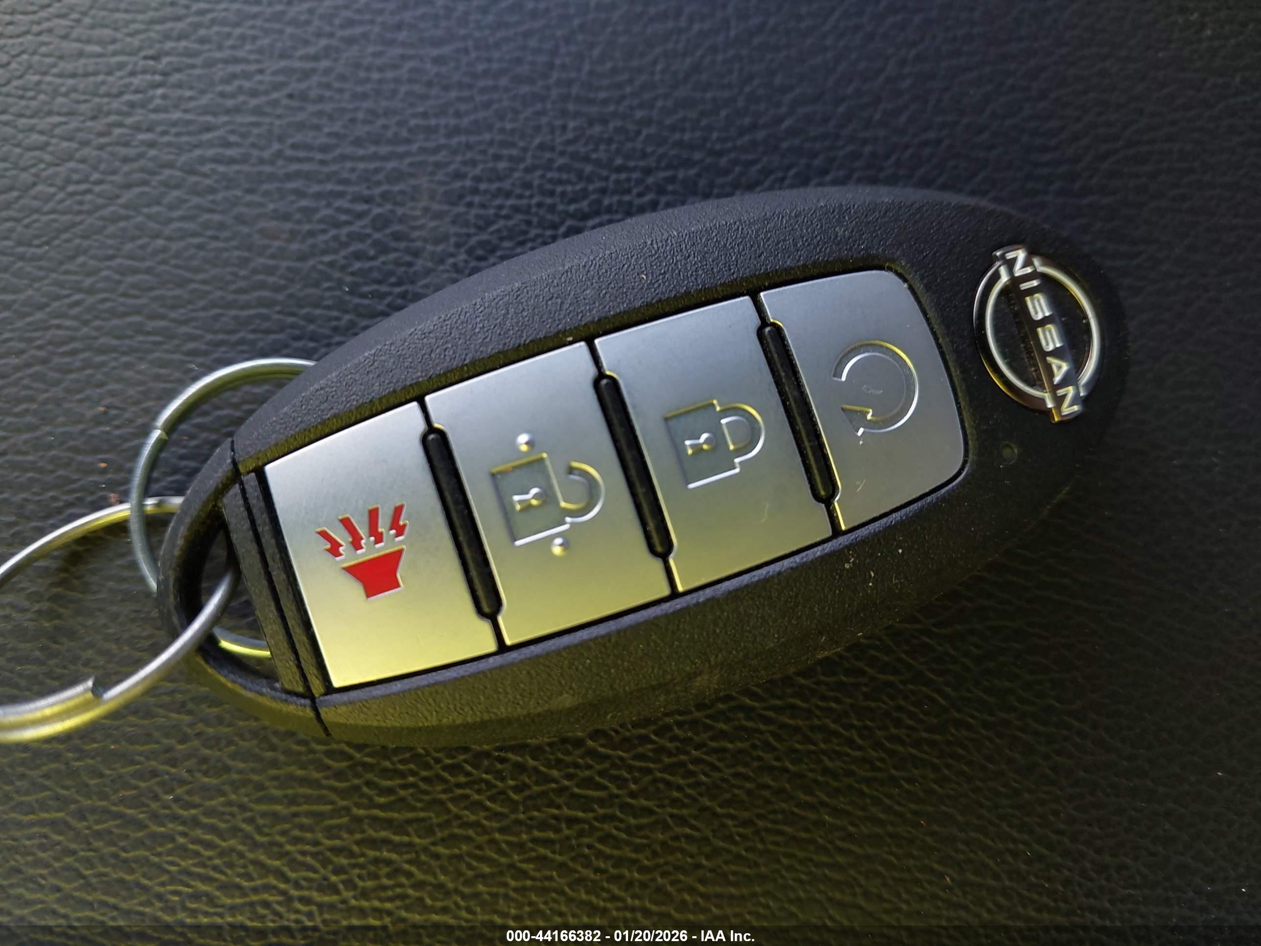 NISSAN FRONTIER image 11
