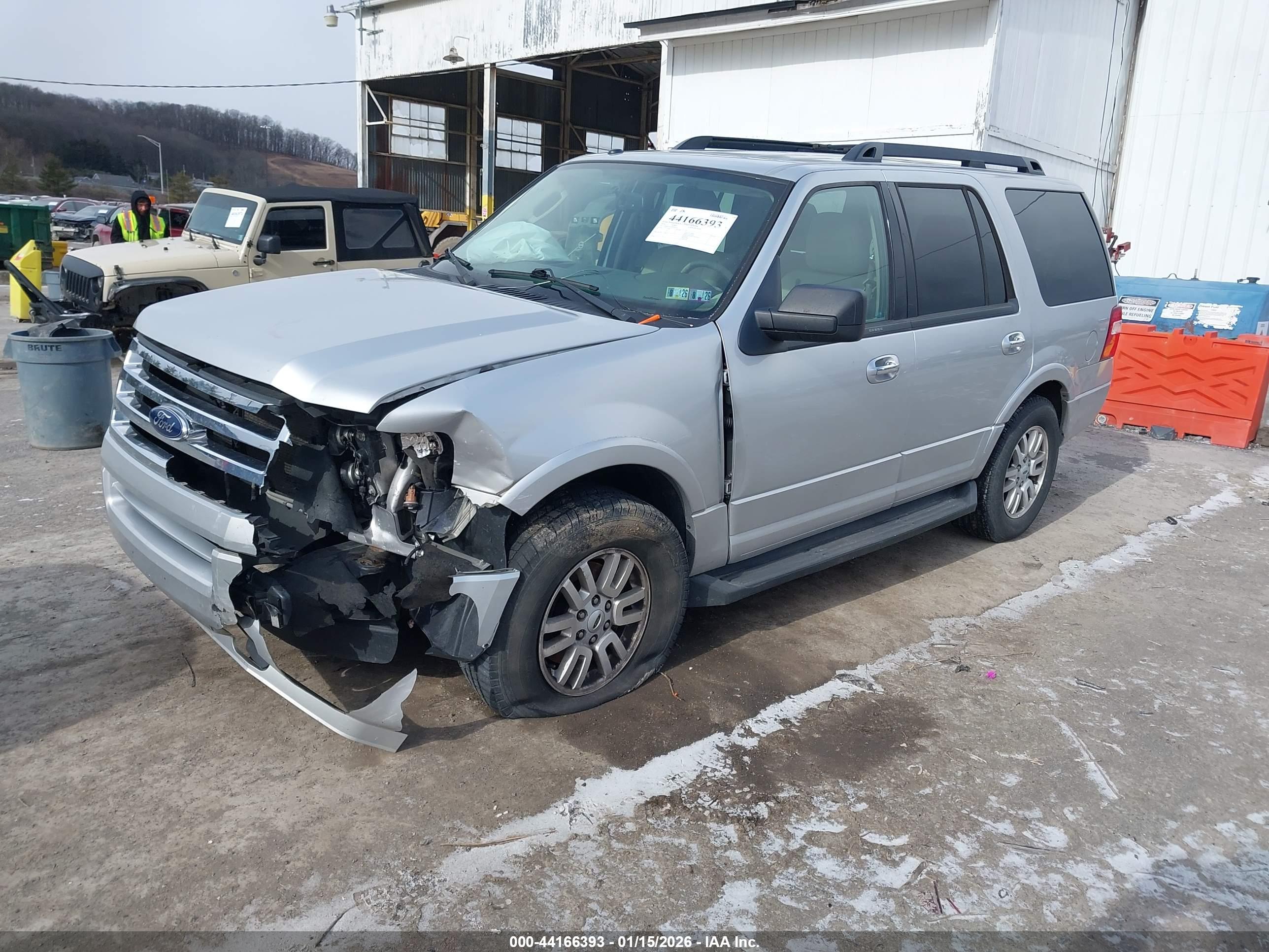 FORD EXPEDITION image 2