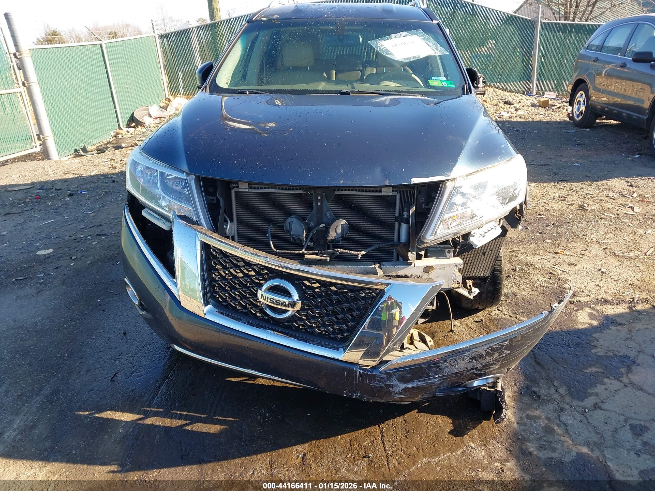 NISSAN PATHFINDER image 6
