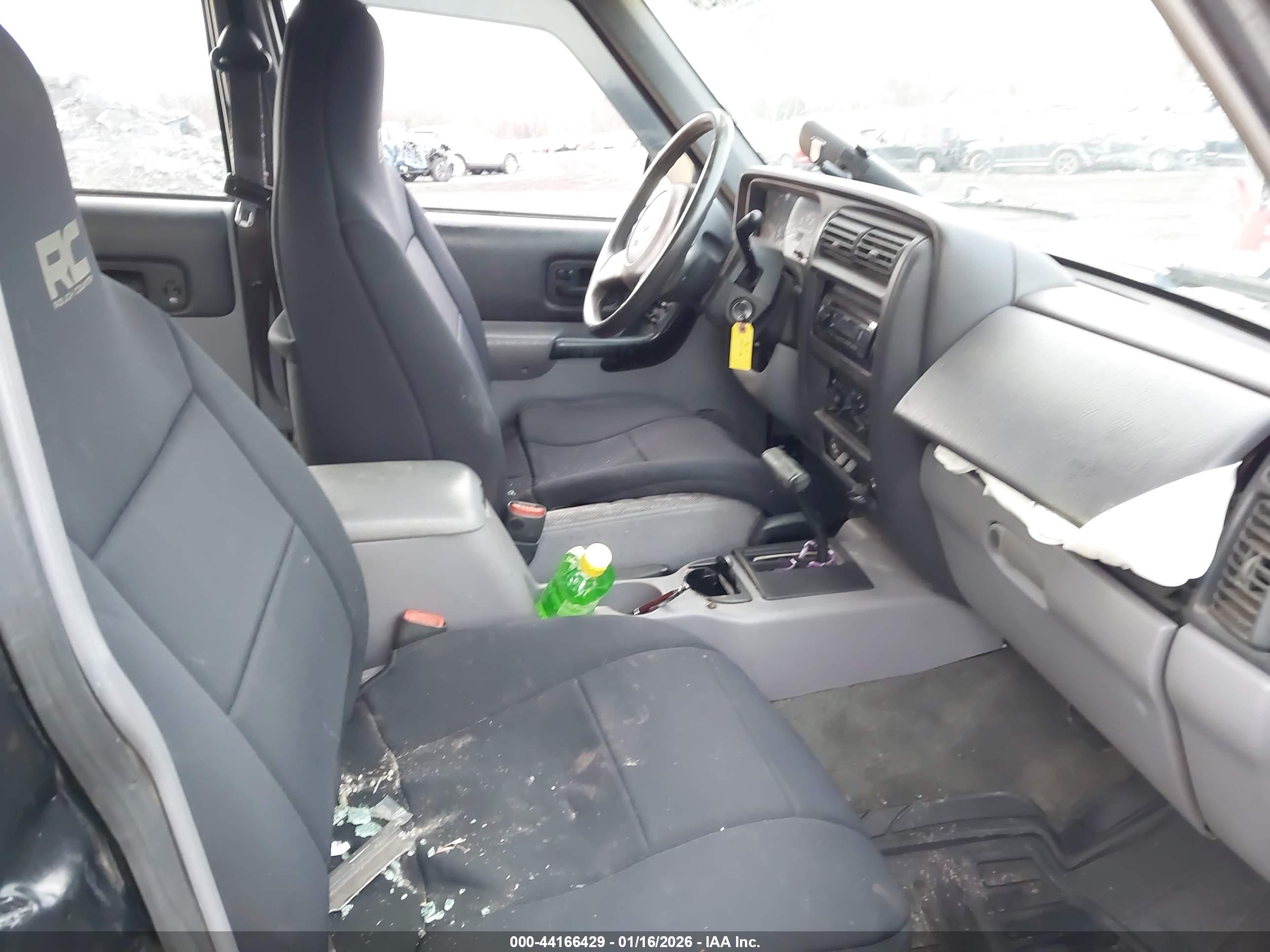 JEEP CHEROKEE image 5