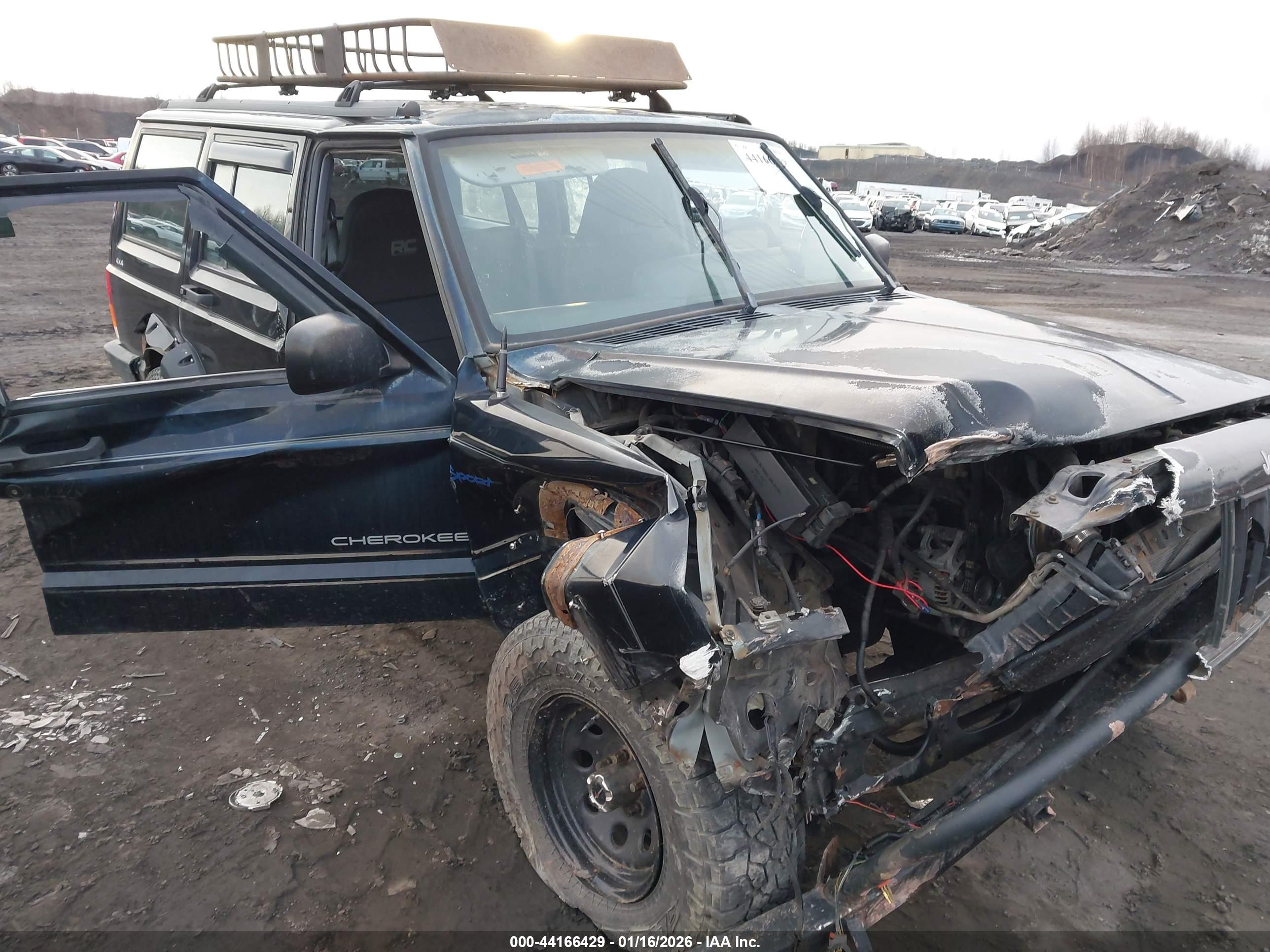 JEEP CHEROKEE image 6