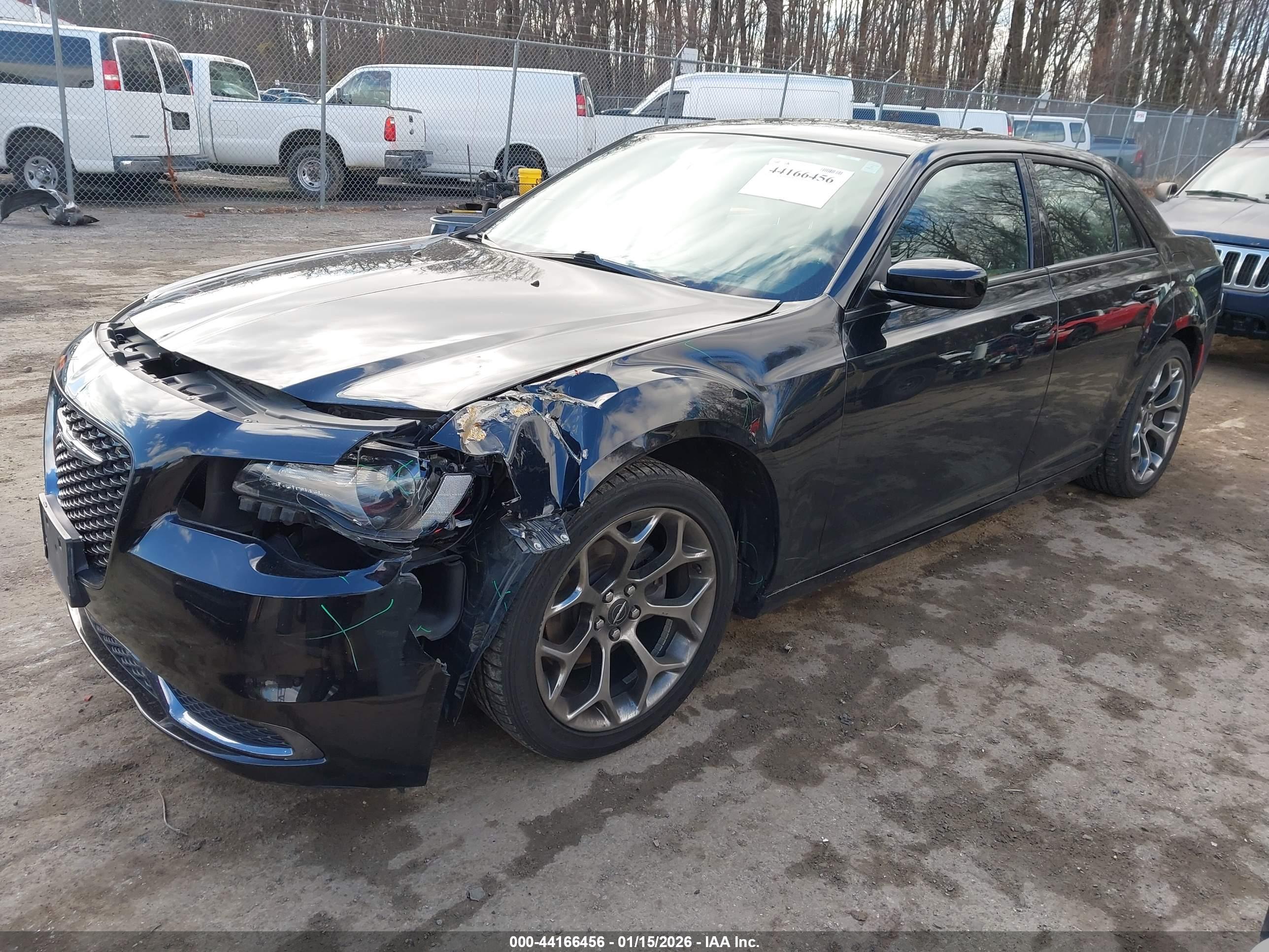 CHRYSLER 300 image 2