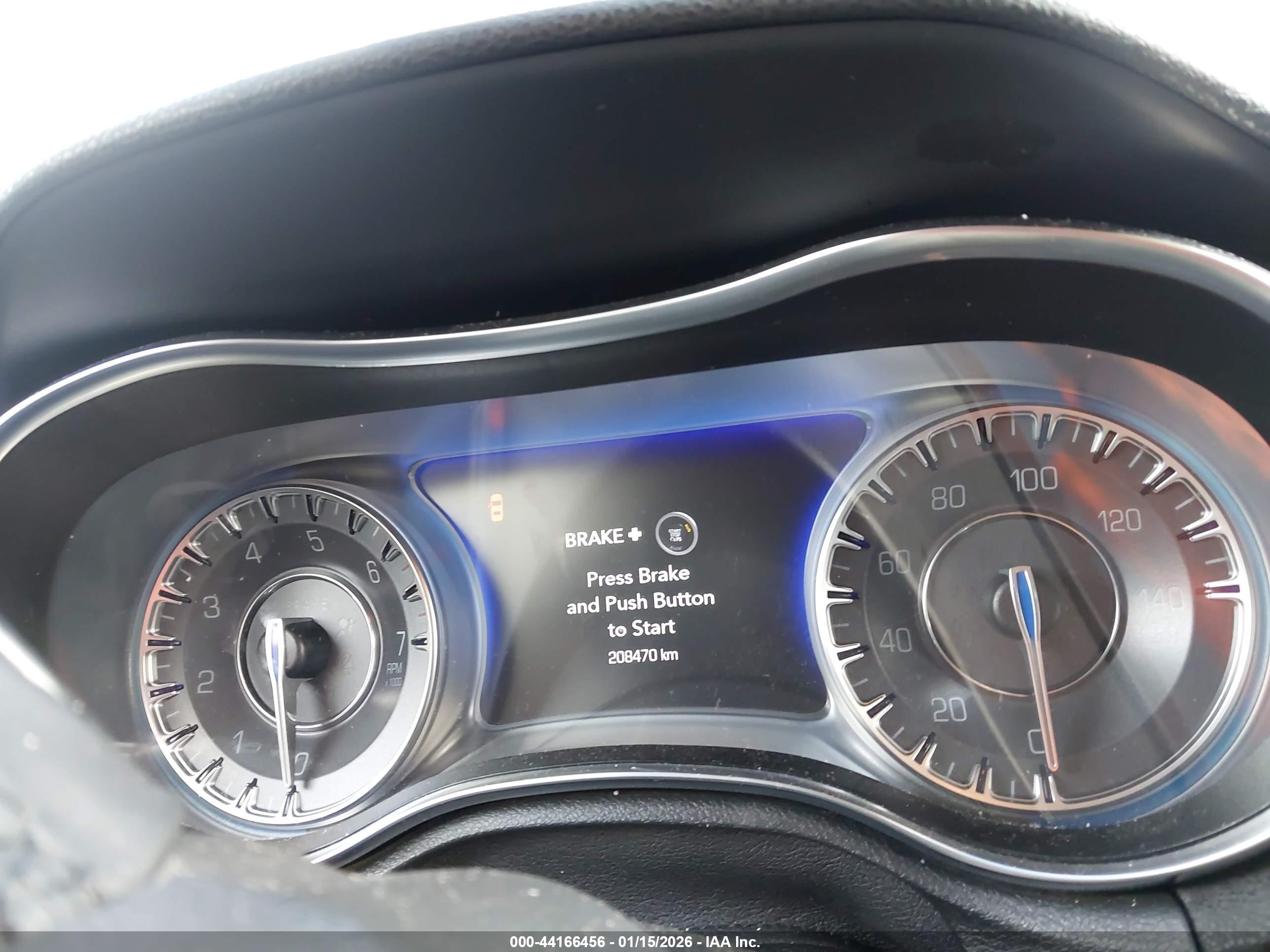 CHRYSLER 300 image 7