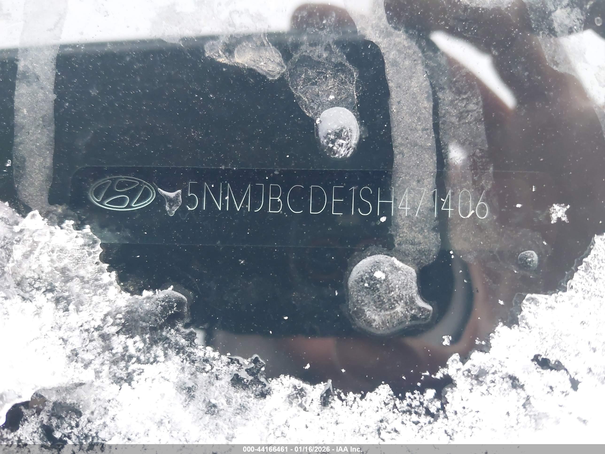 HYUNDAI TUCSON image 9