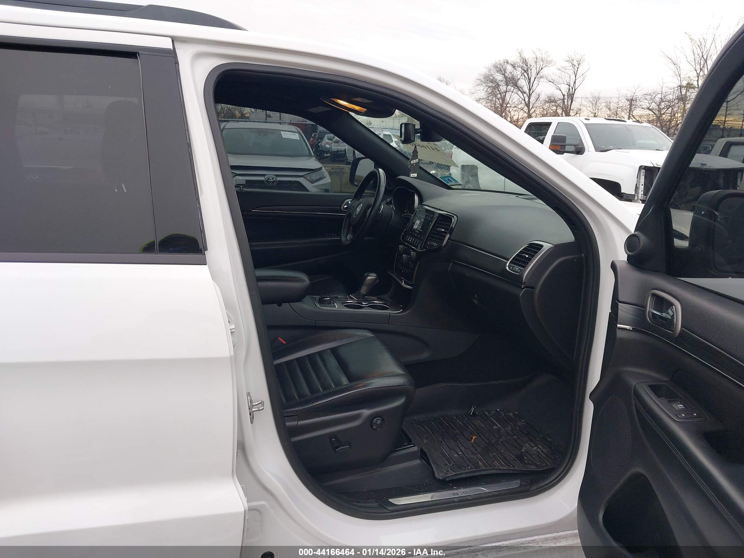 JEEP GRAND image 5