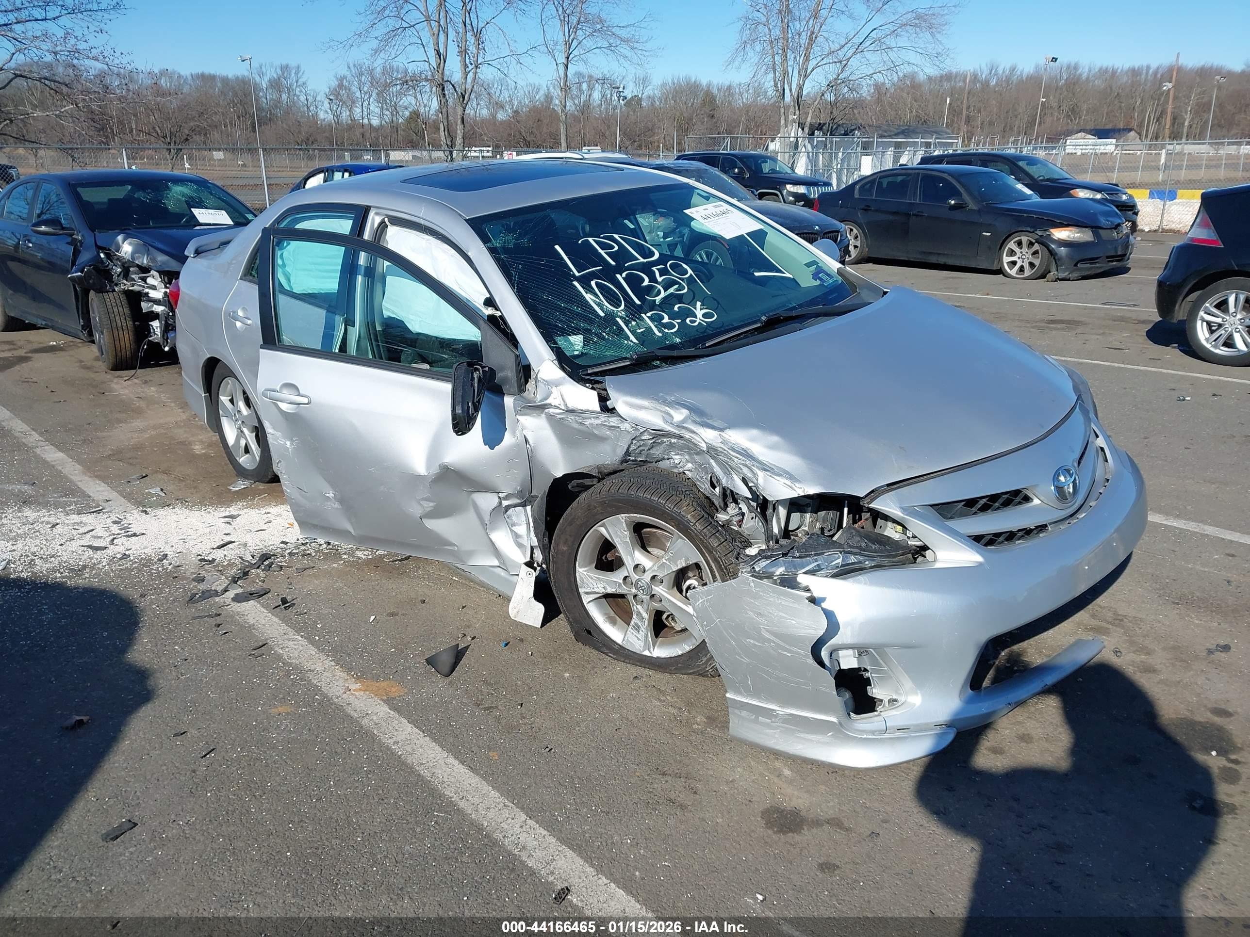 TOYOTA COROLLA image 6