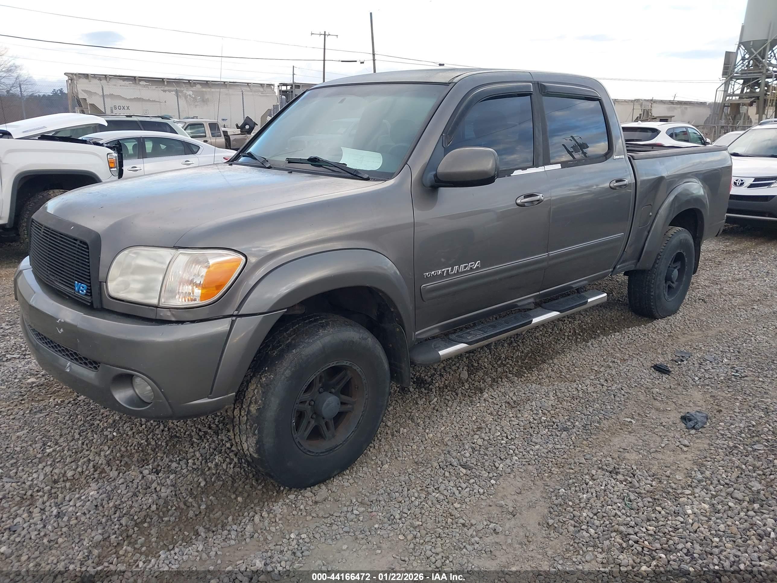 TOYOTA TUNDRA image 2