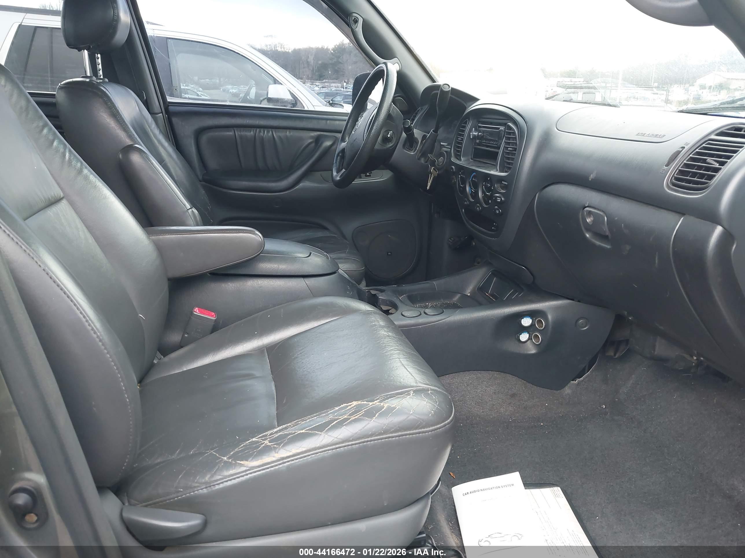 TOYOTA TUNDRA image 5