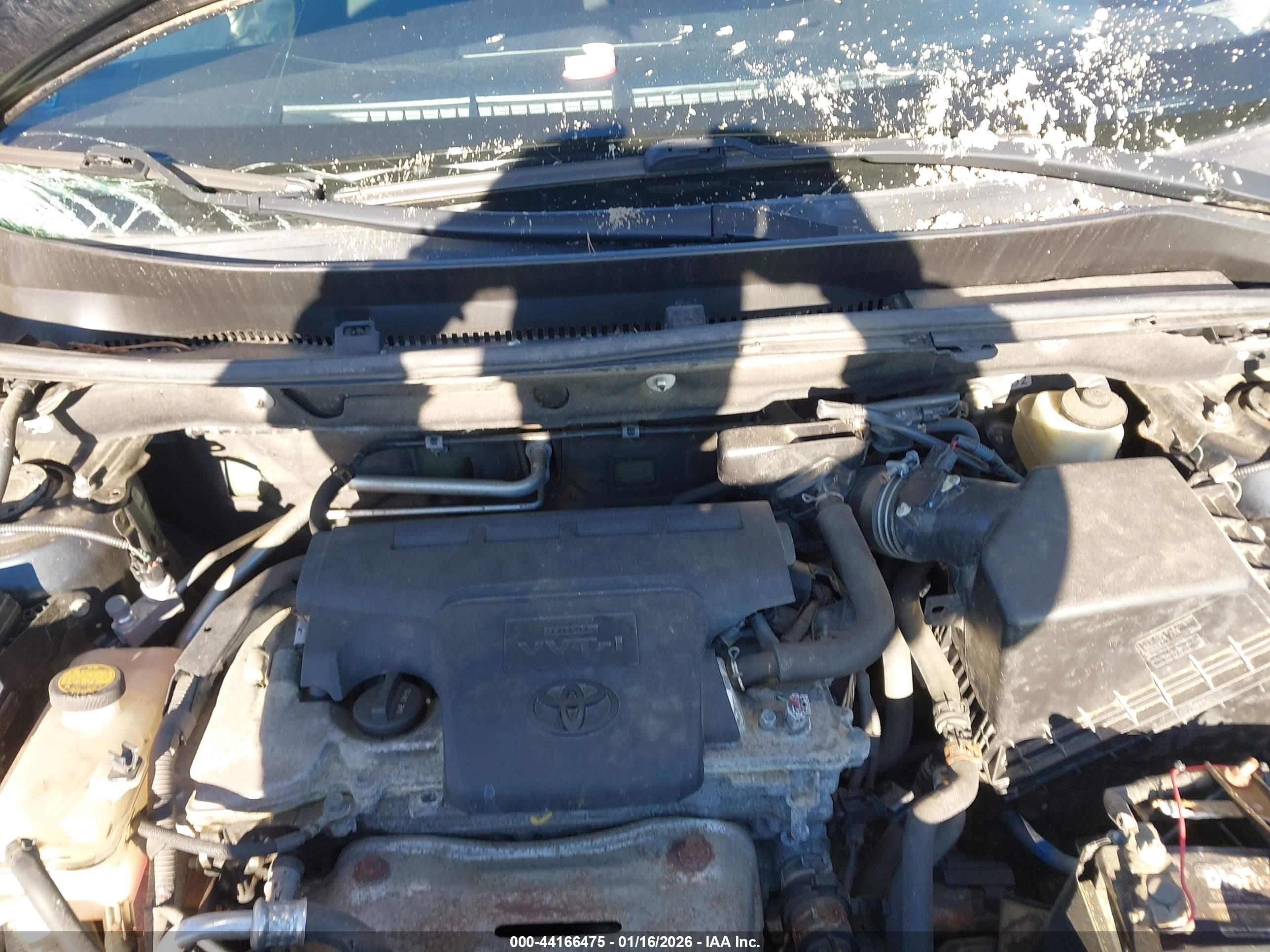 TOYOTA RAV4 image 10