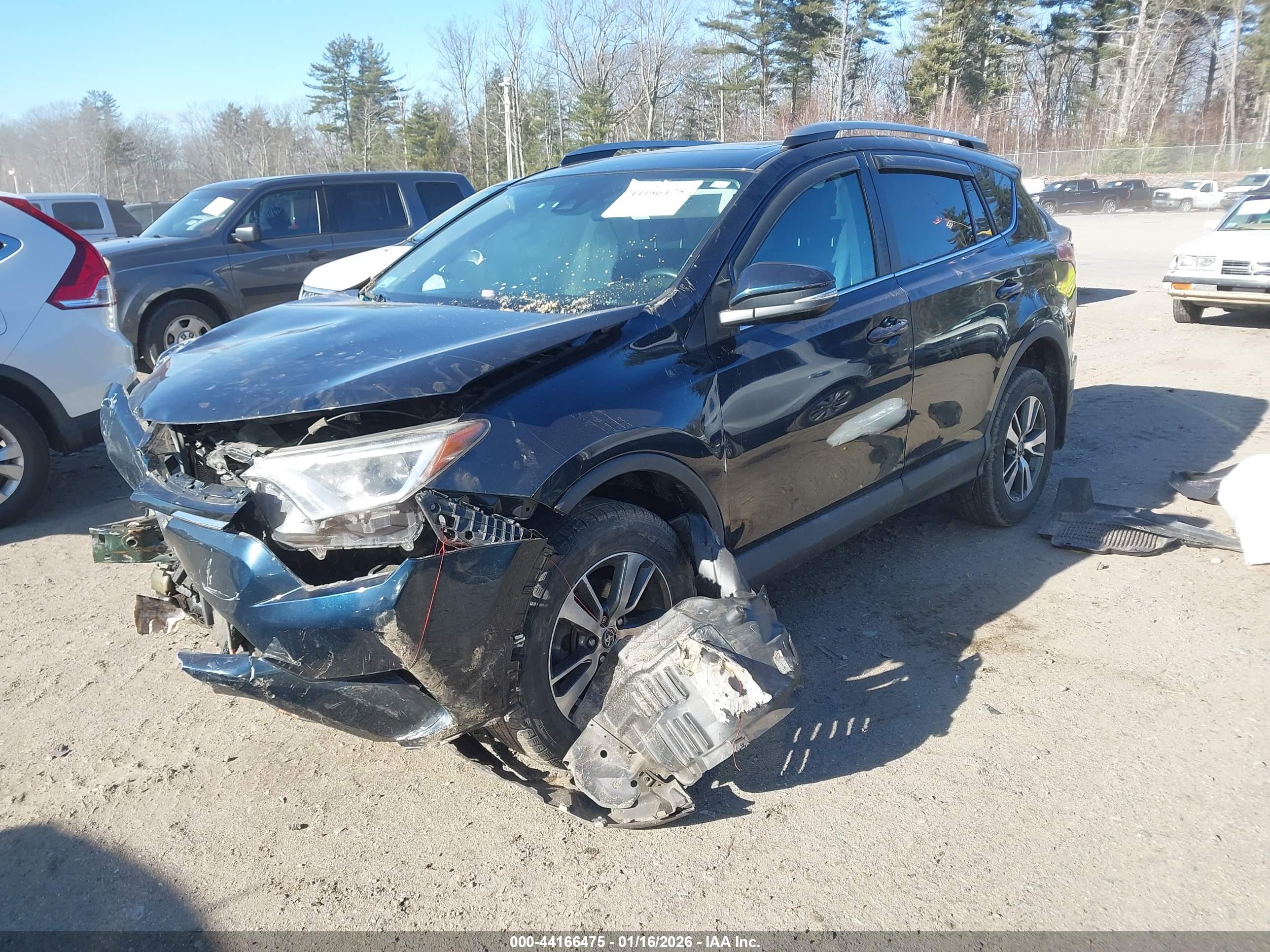 TOYOTA RAV4 image 2