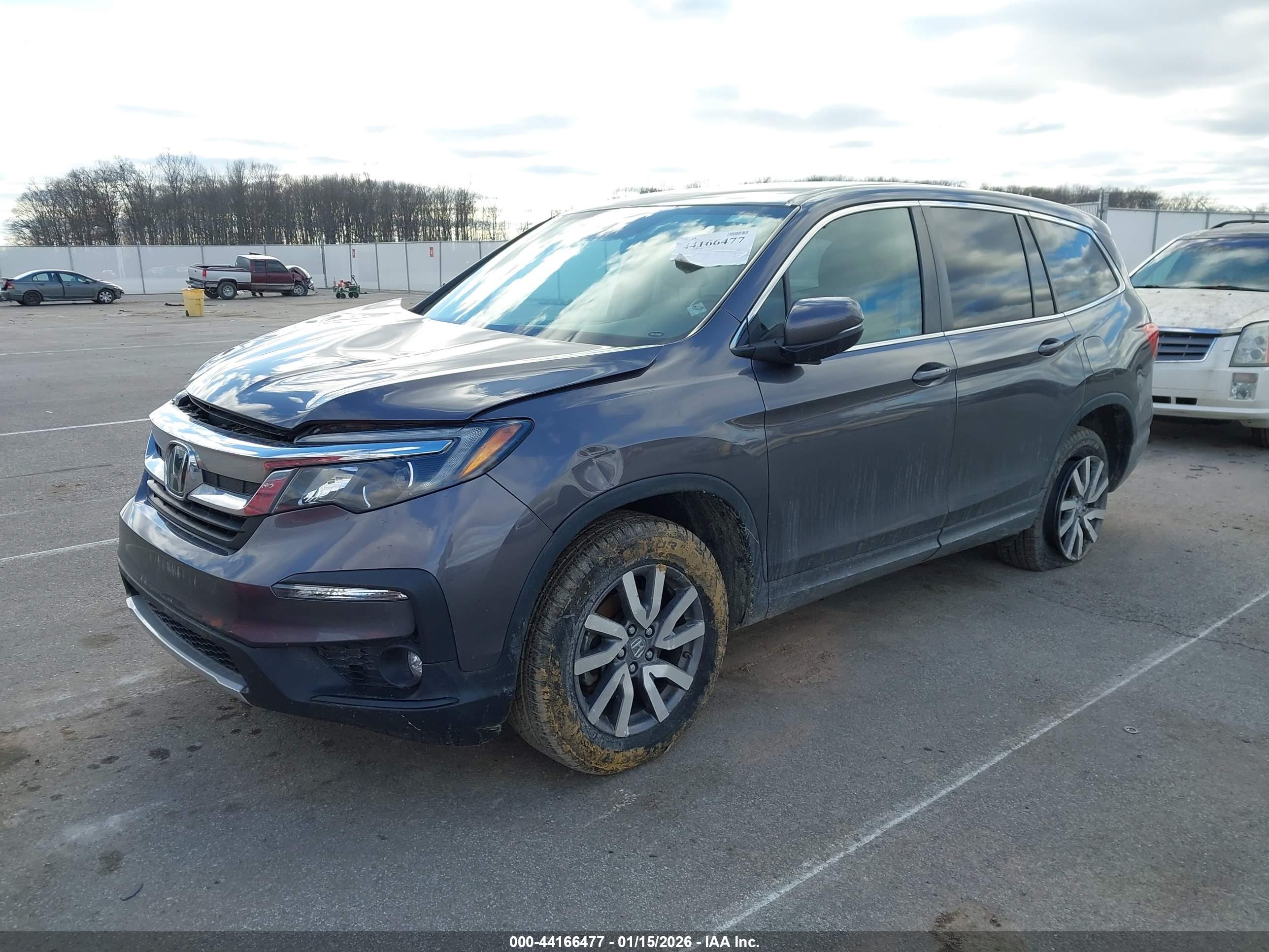 HONDA PILOT image 2