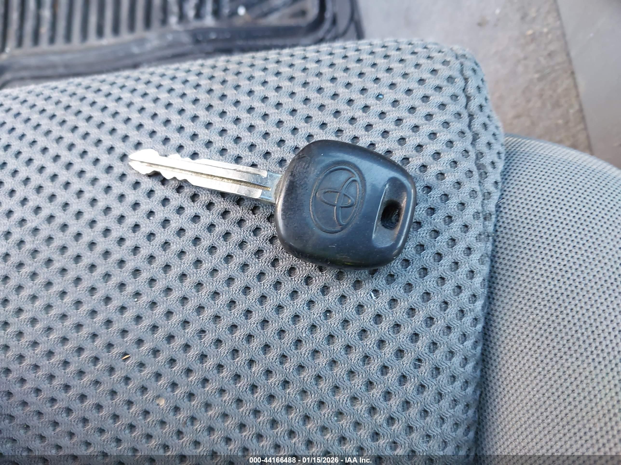 TOYOTA TACOMA image 11