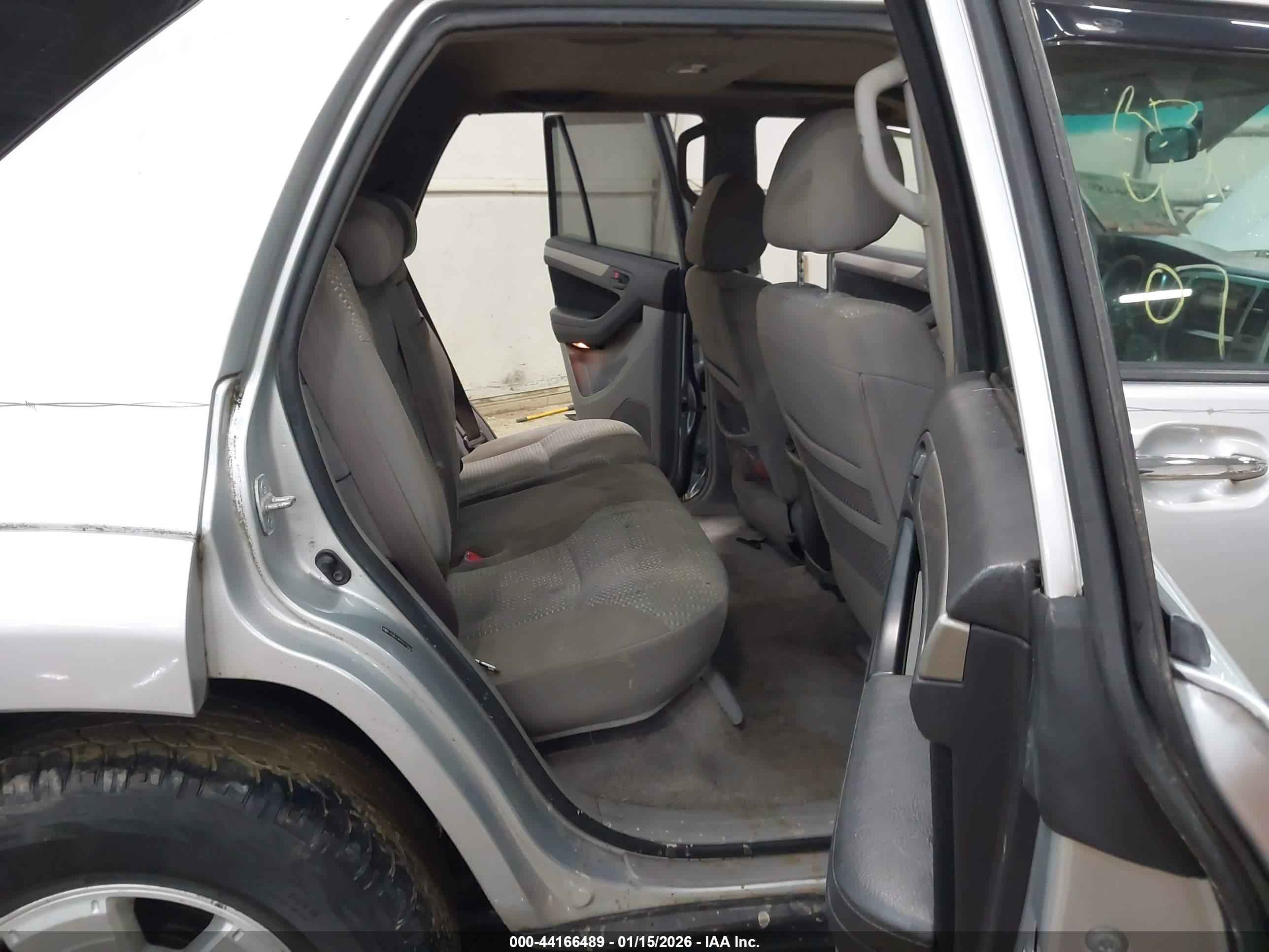 TOYOTA 4RUNNER image 8