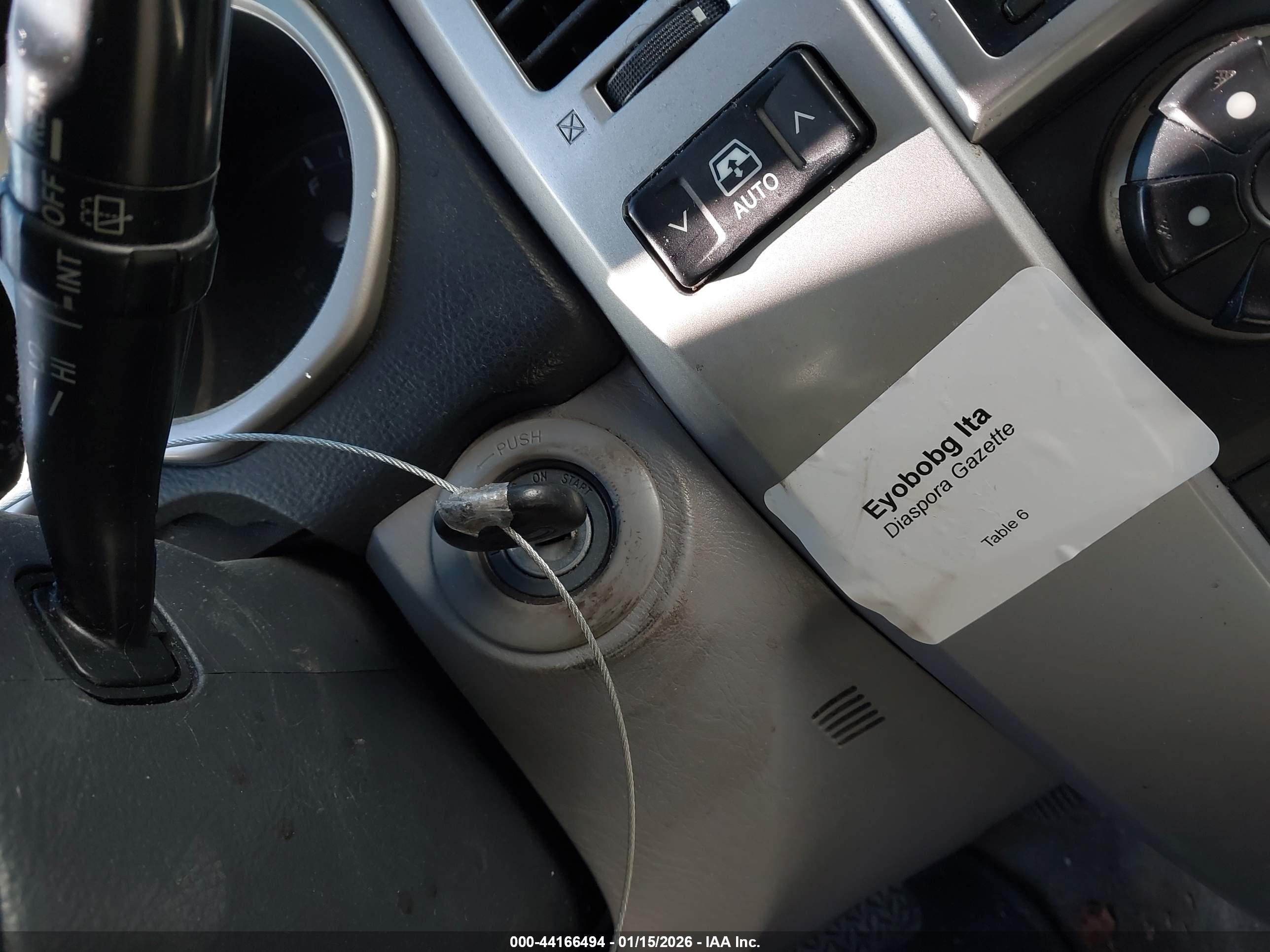 TOYOTA 4RUNNER image 11