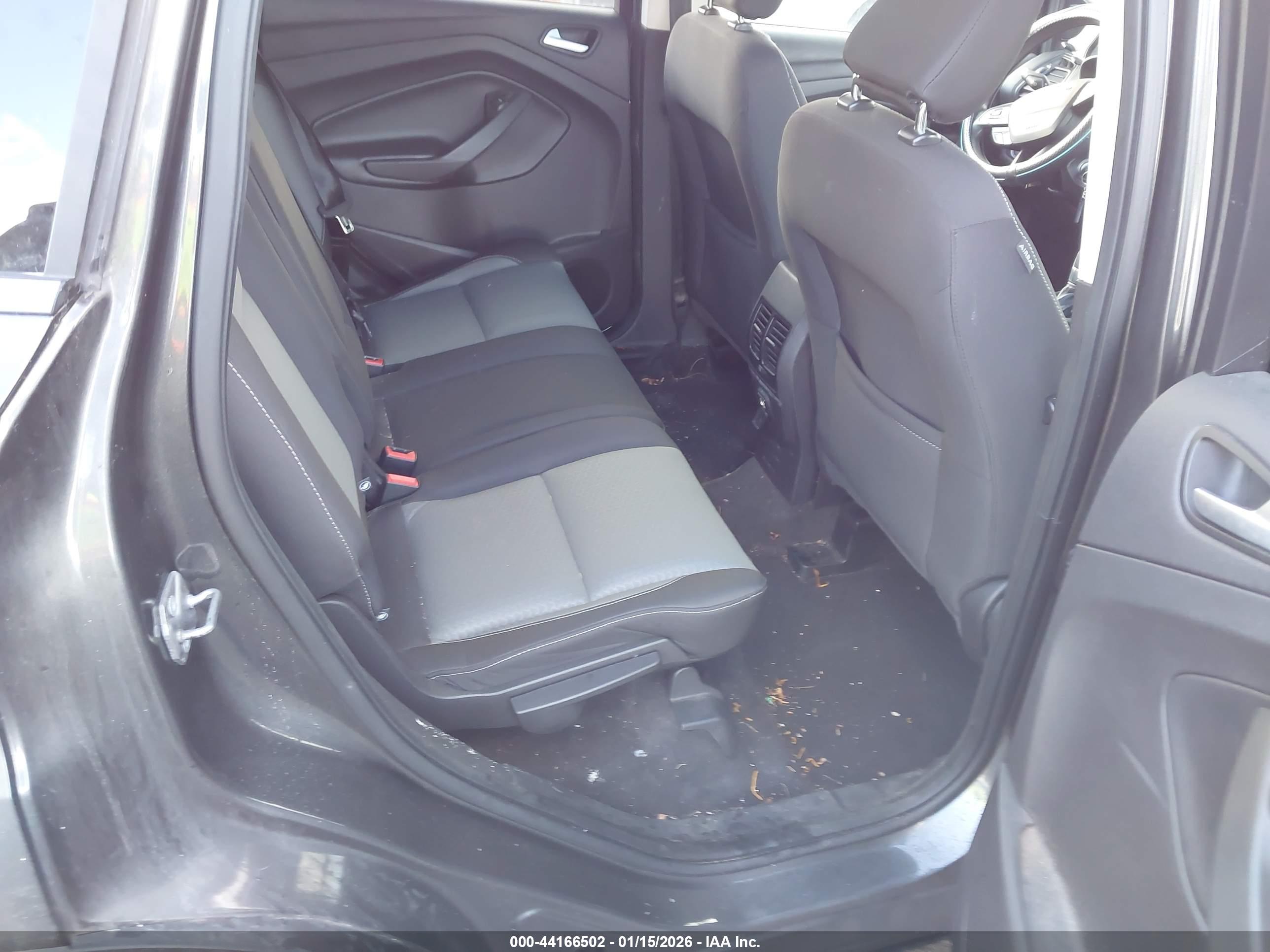 FORD ESCAPE image 8