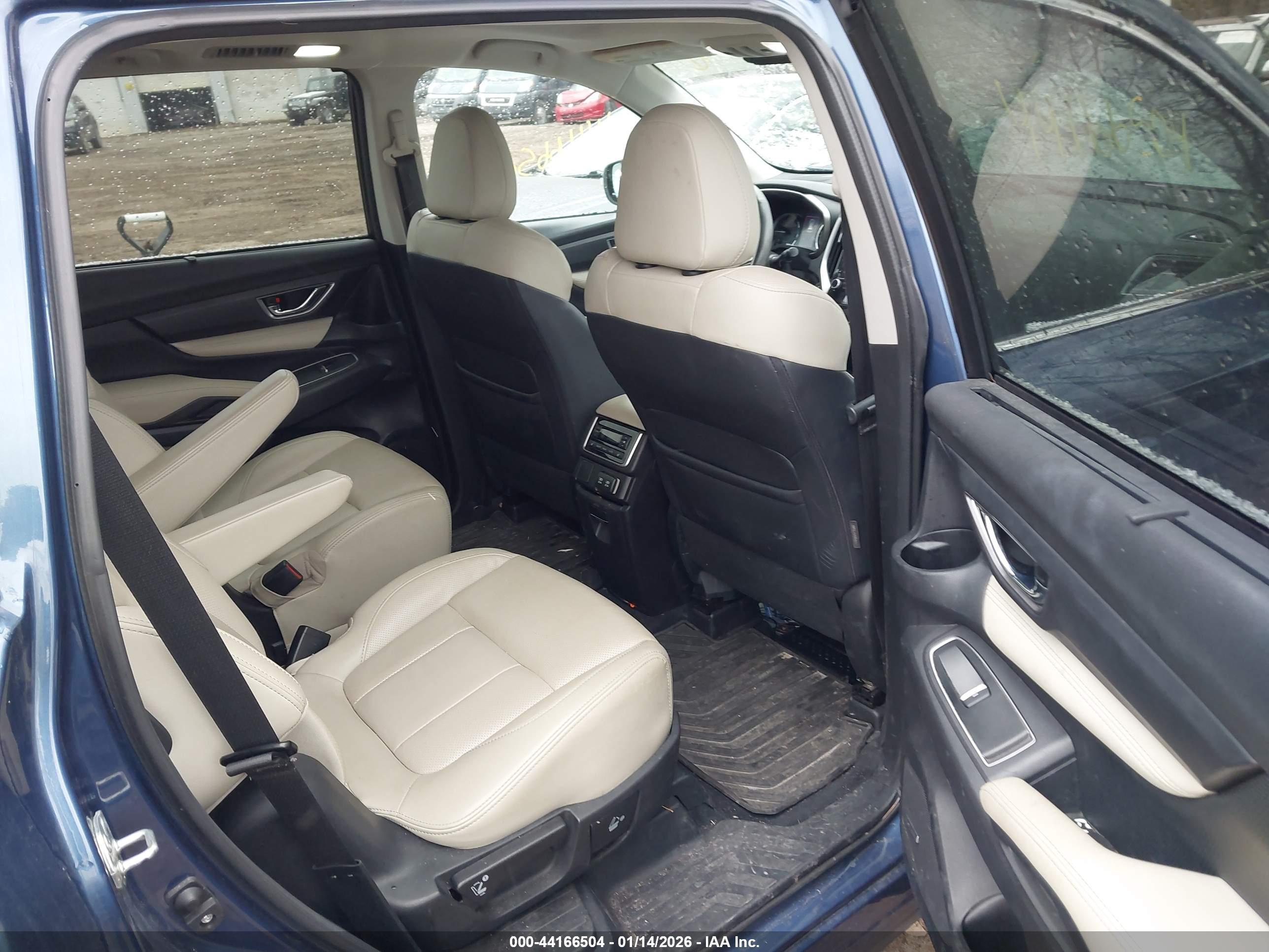 SUBARU ASCENT image 8