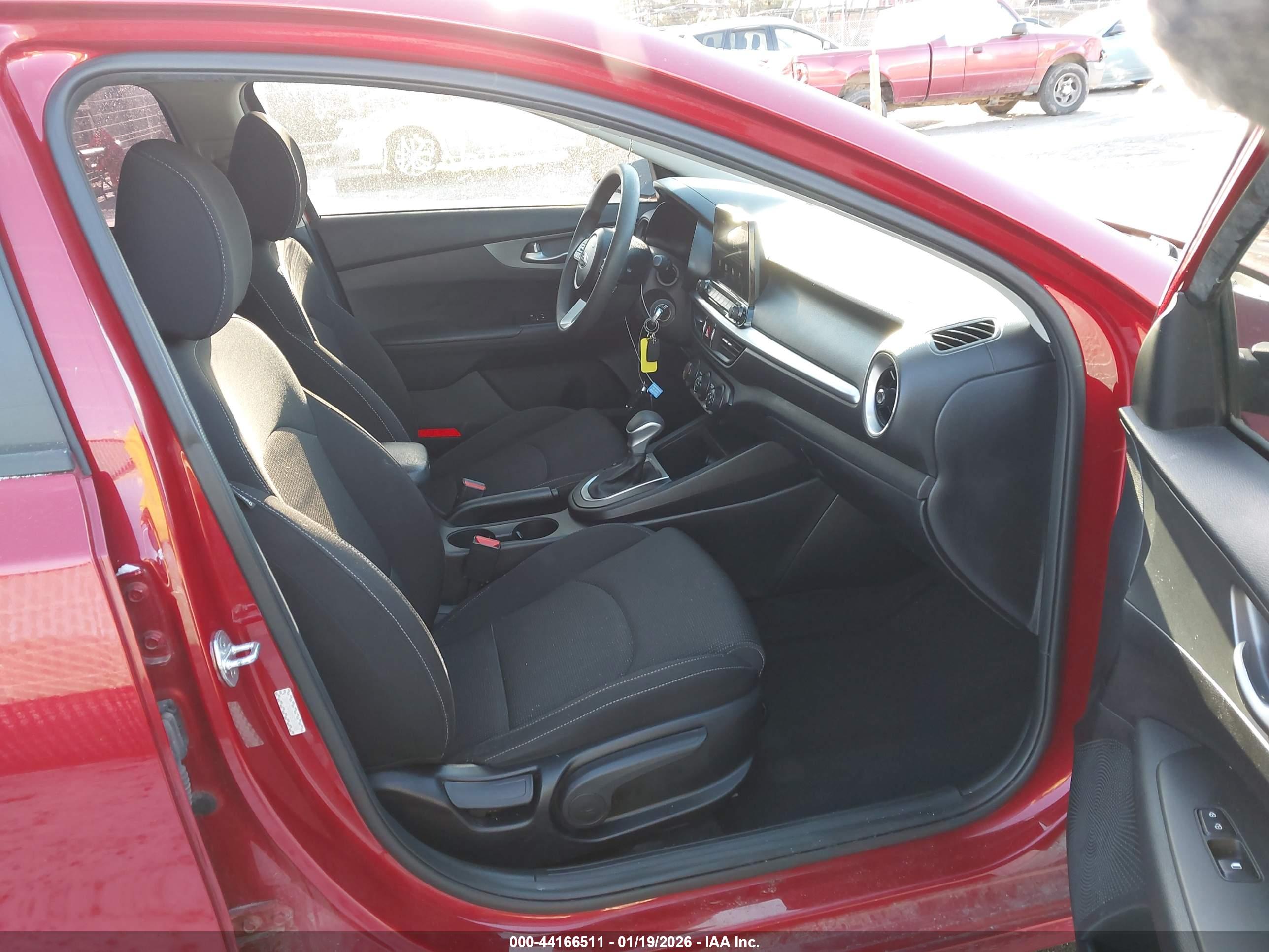 KIA FORTE image 5