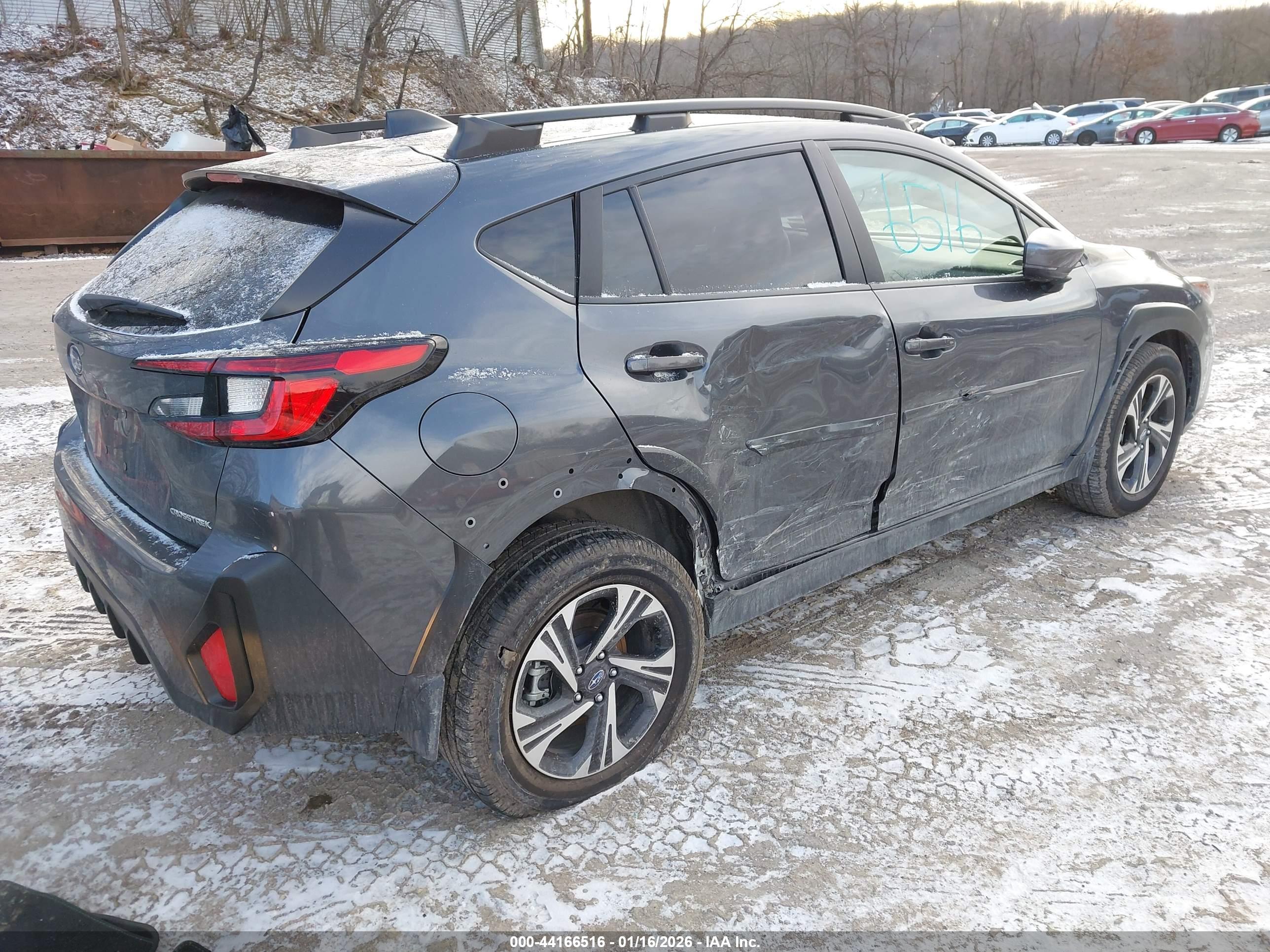 SUBARU CROSSTREK image 4