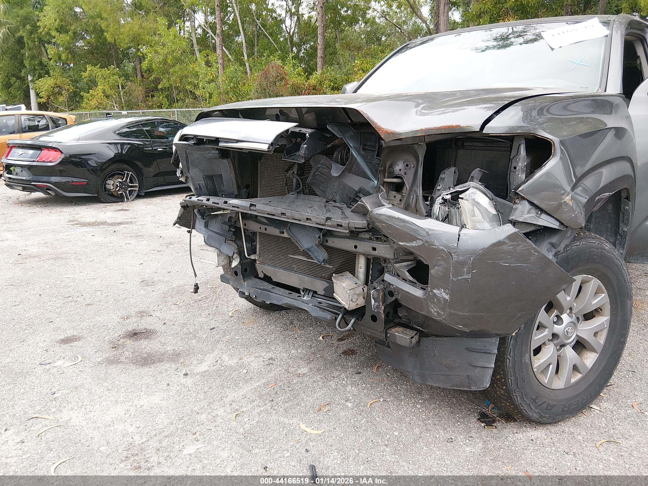 TOYOTA TACOMA image 6