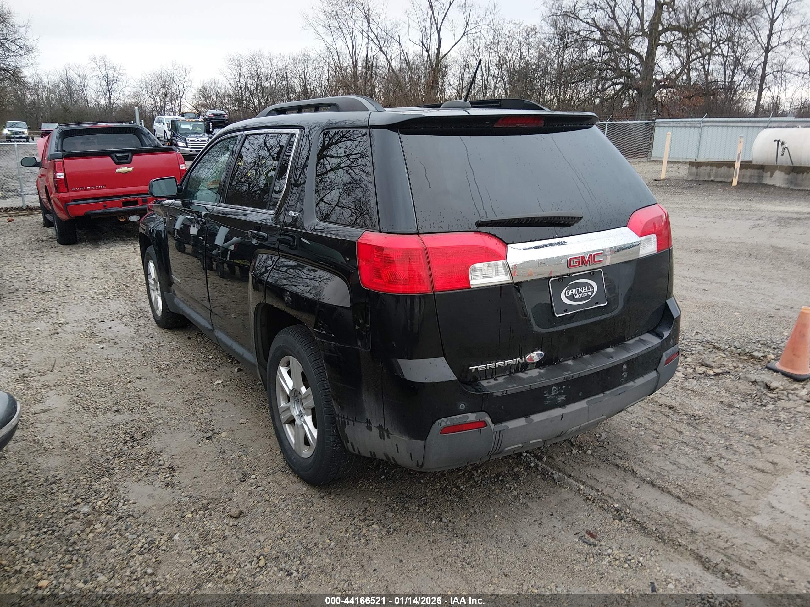 GMC TERRAIN image 3