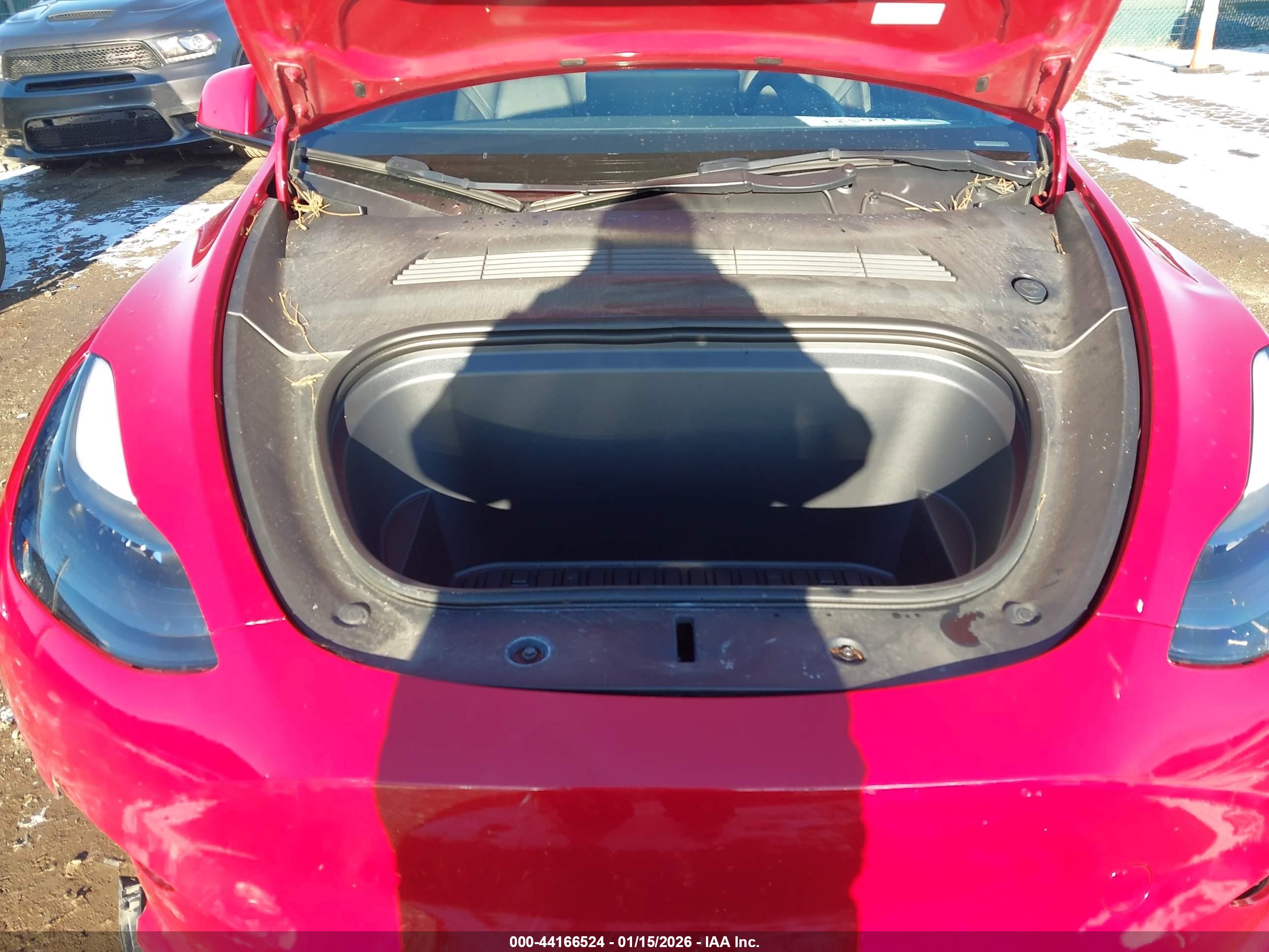 TESLA MODEL image 10