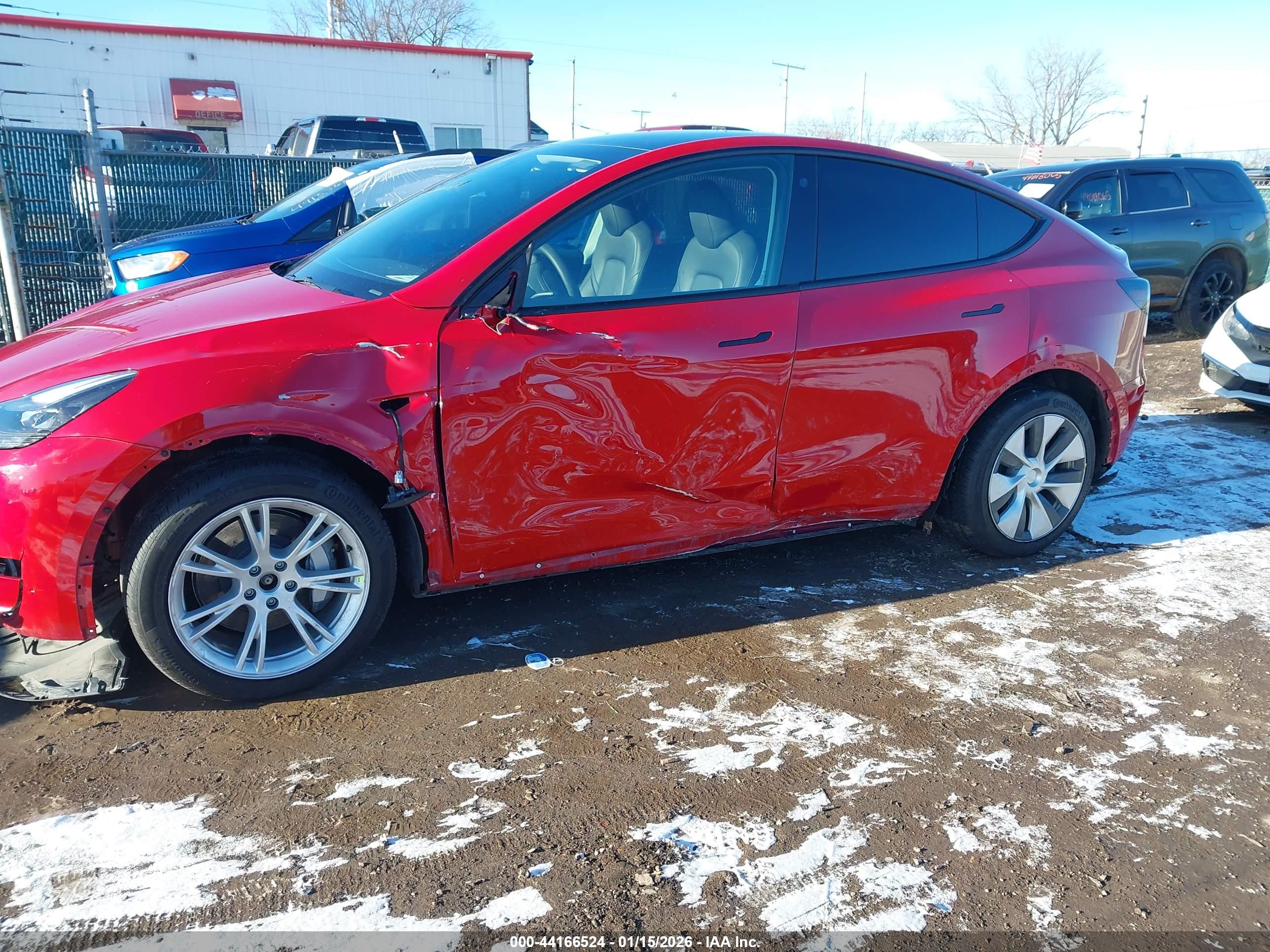 TESLA MODEL image 6