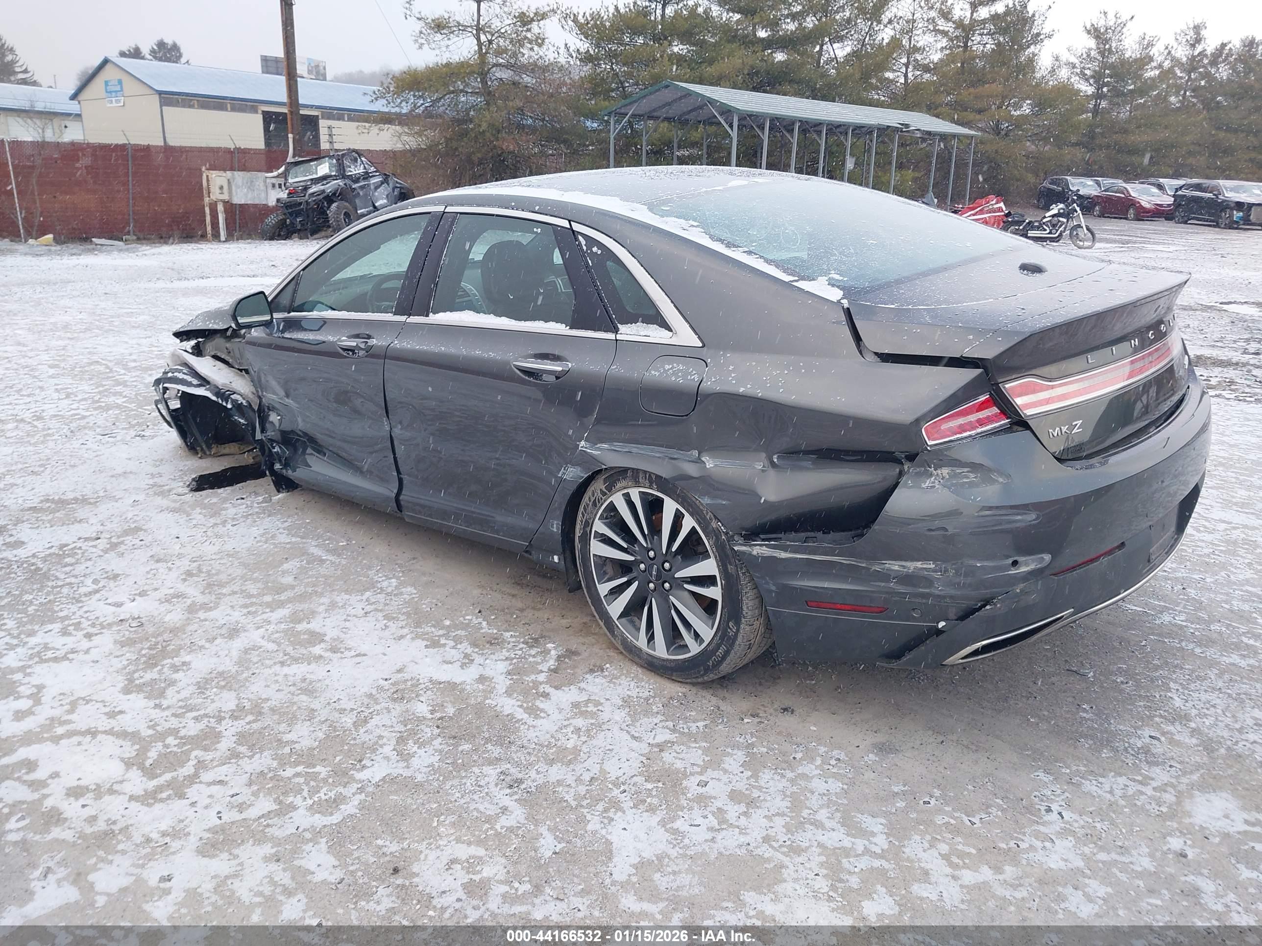 LINCOLN MKZ image 3