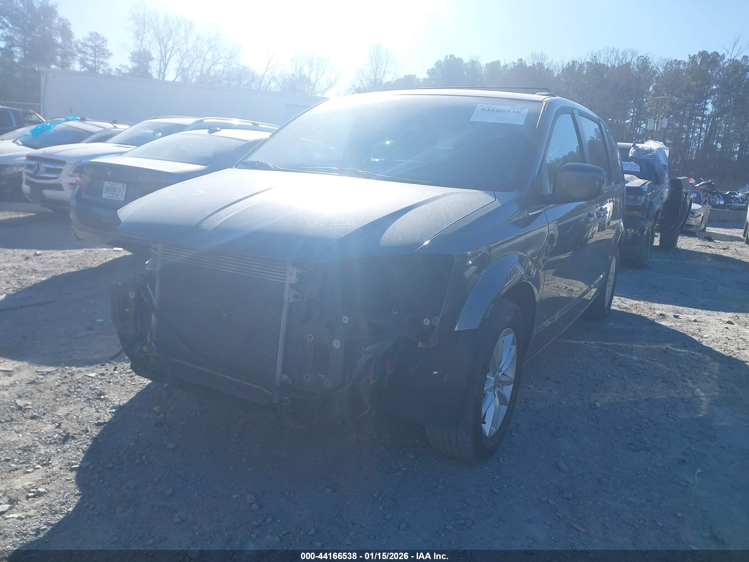 DODGE GRAND image 2