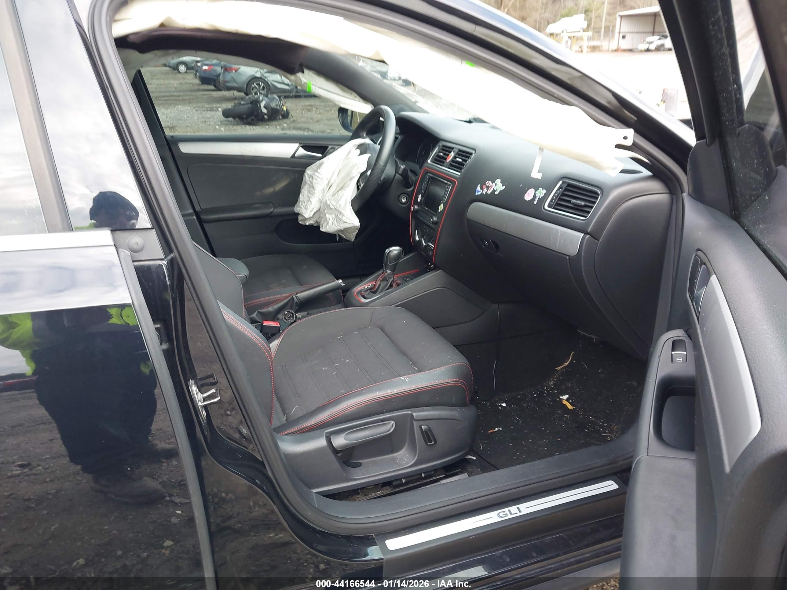 VOLKSWAGEN JETTA image 5