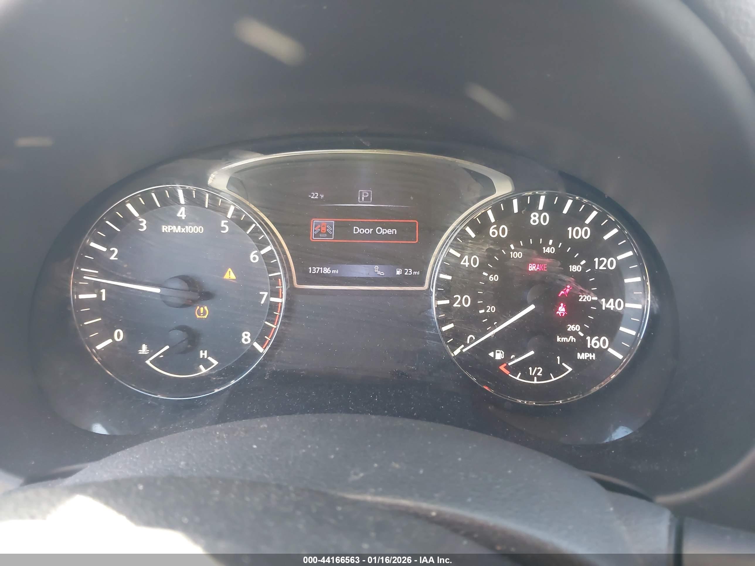 NISSAN ALTIMA image 7
