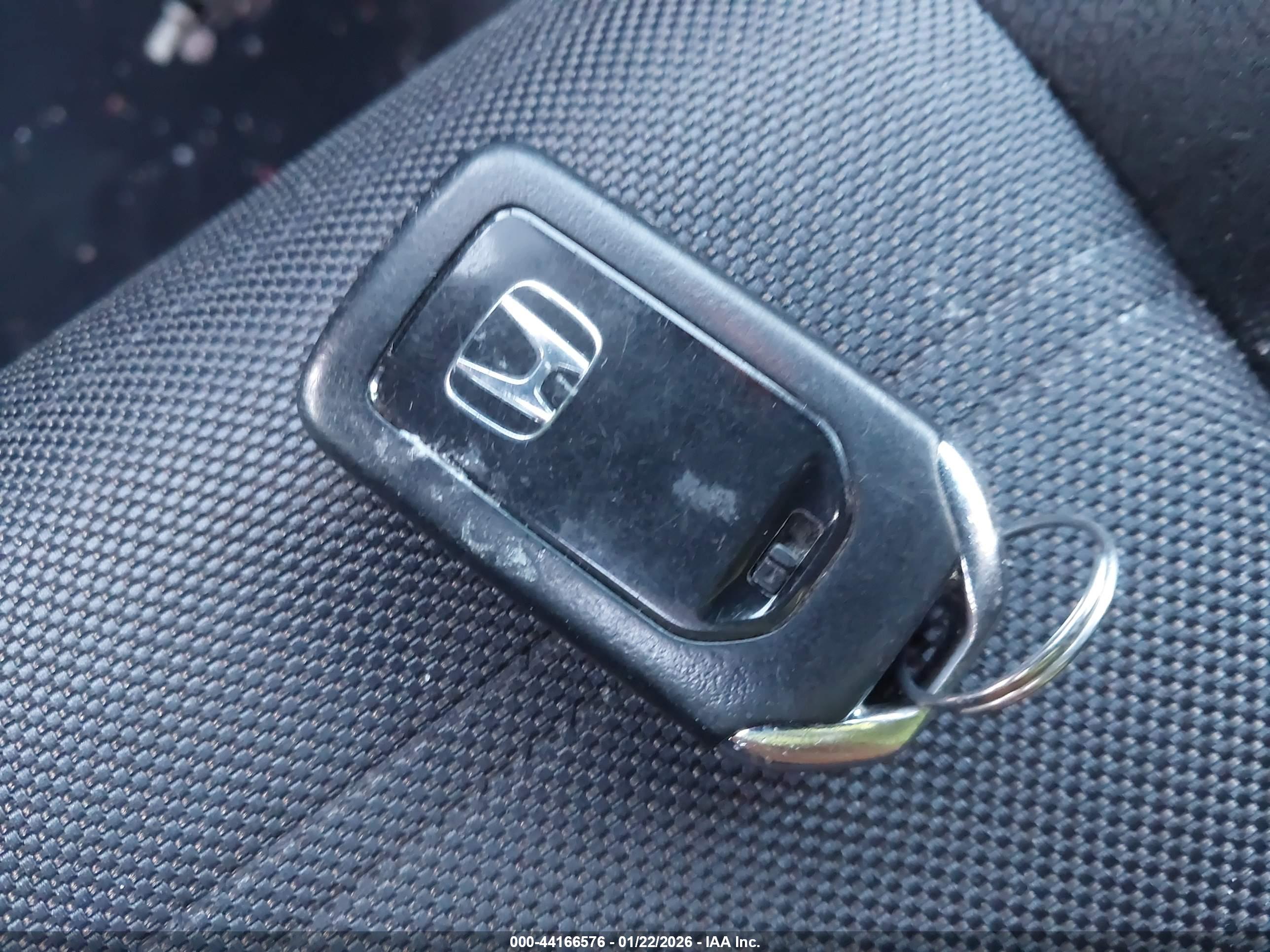 HONDA CR-V image 11